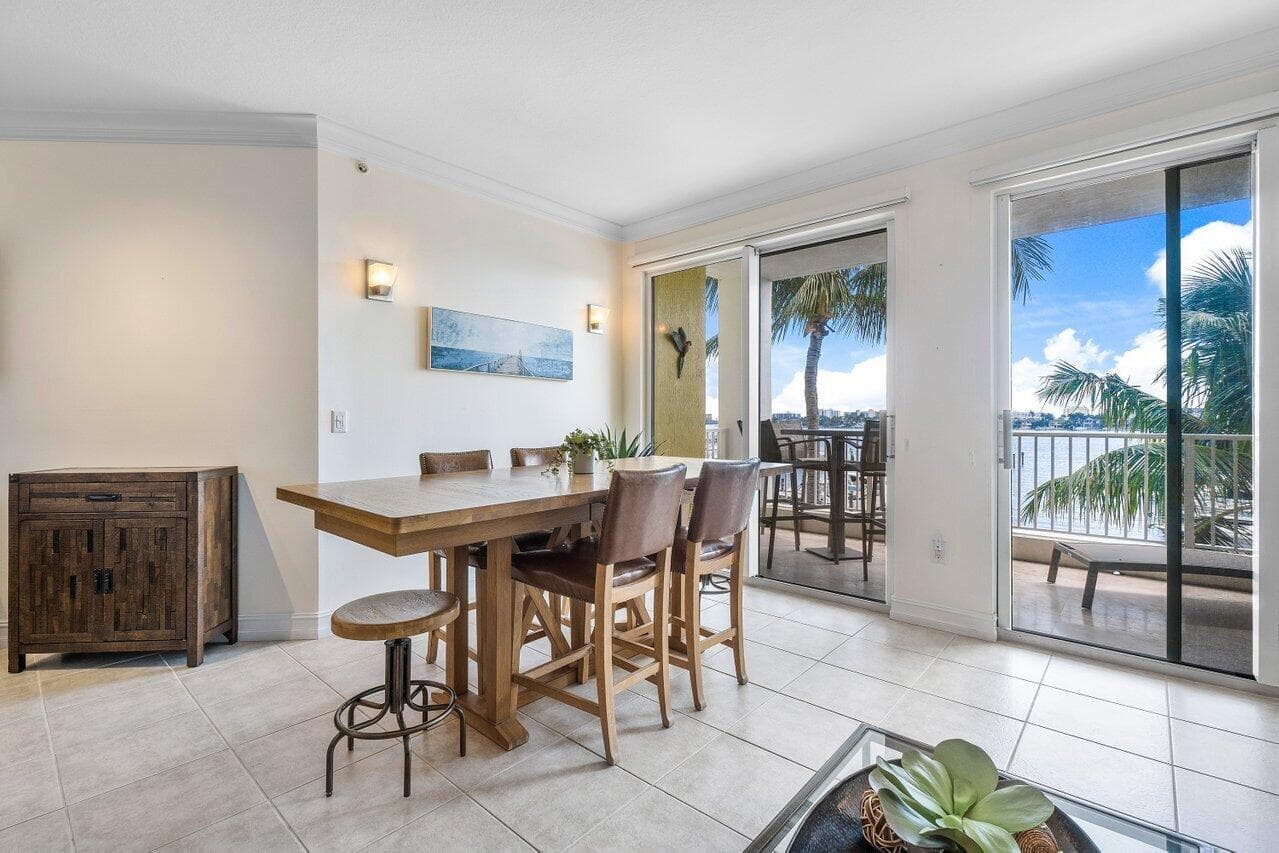 806 E Windward 301 Way 301, Lantana, FL 33462 — photo 11 of 45