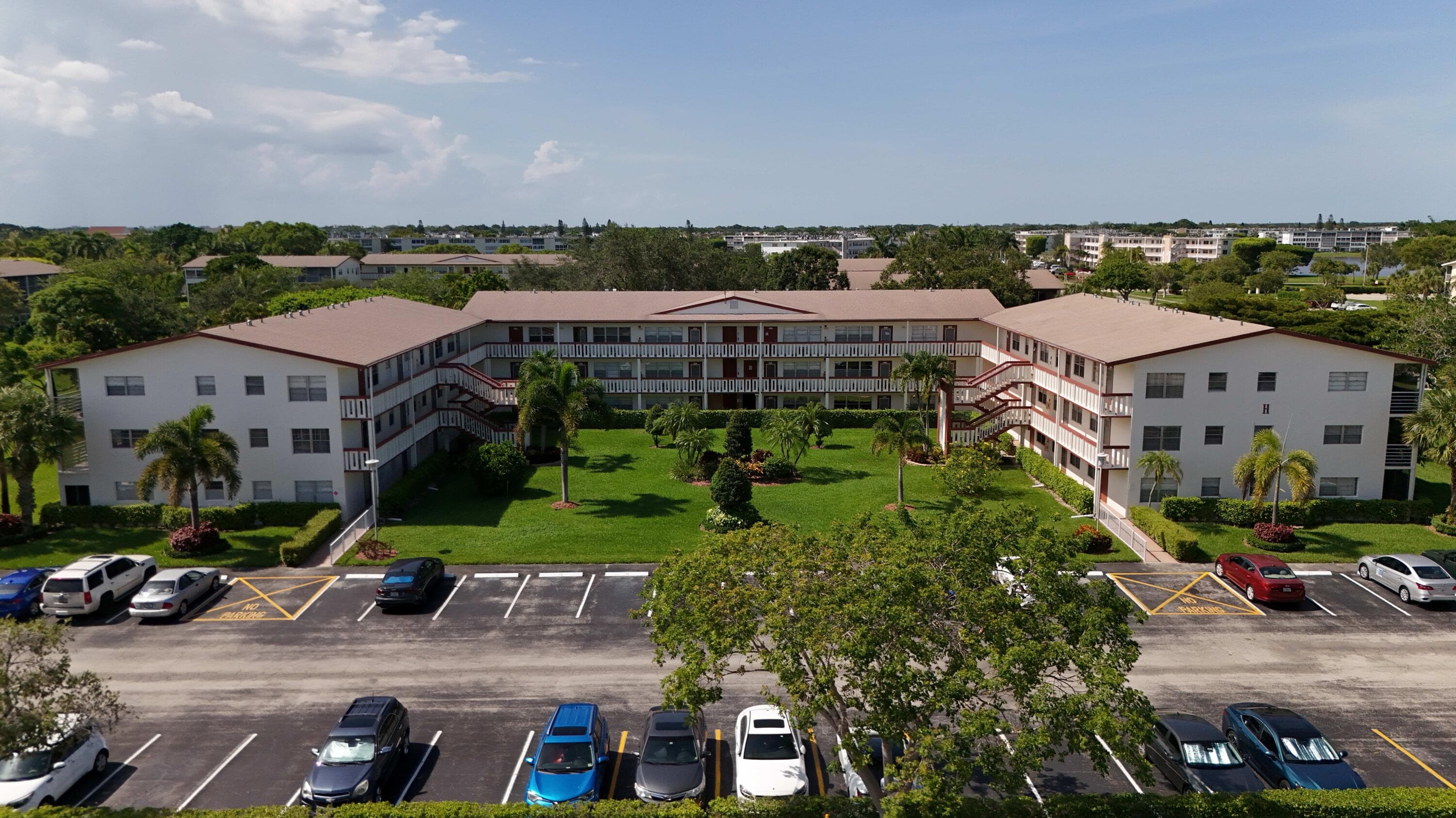 328 Brighton H, Boca Raton, FL 33434 — photo 2 of 51