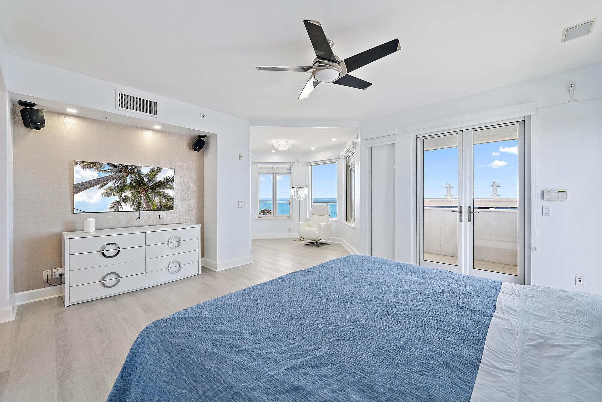 Condominium in Boca Raton — photo 23 of 46