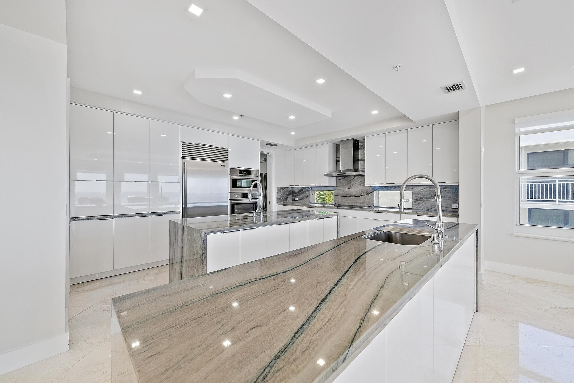 Condominium in Boca Raton — photo 15 of 46