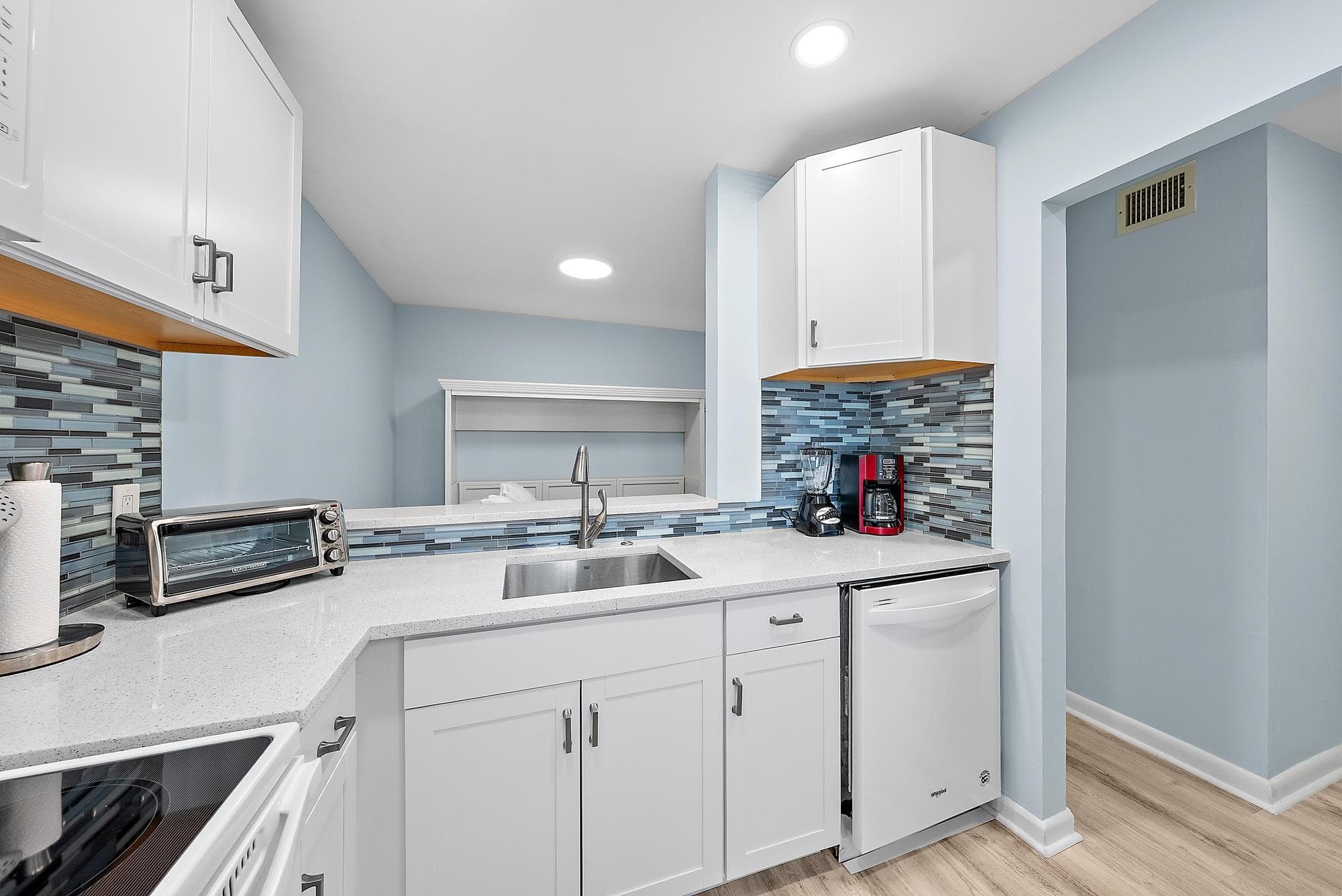 3851 N Ocean Boulevard 202, Gulf Stream, FL 33483 — photo 7 of 20