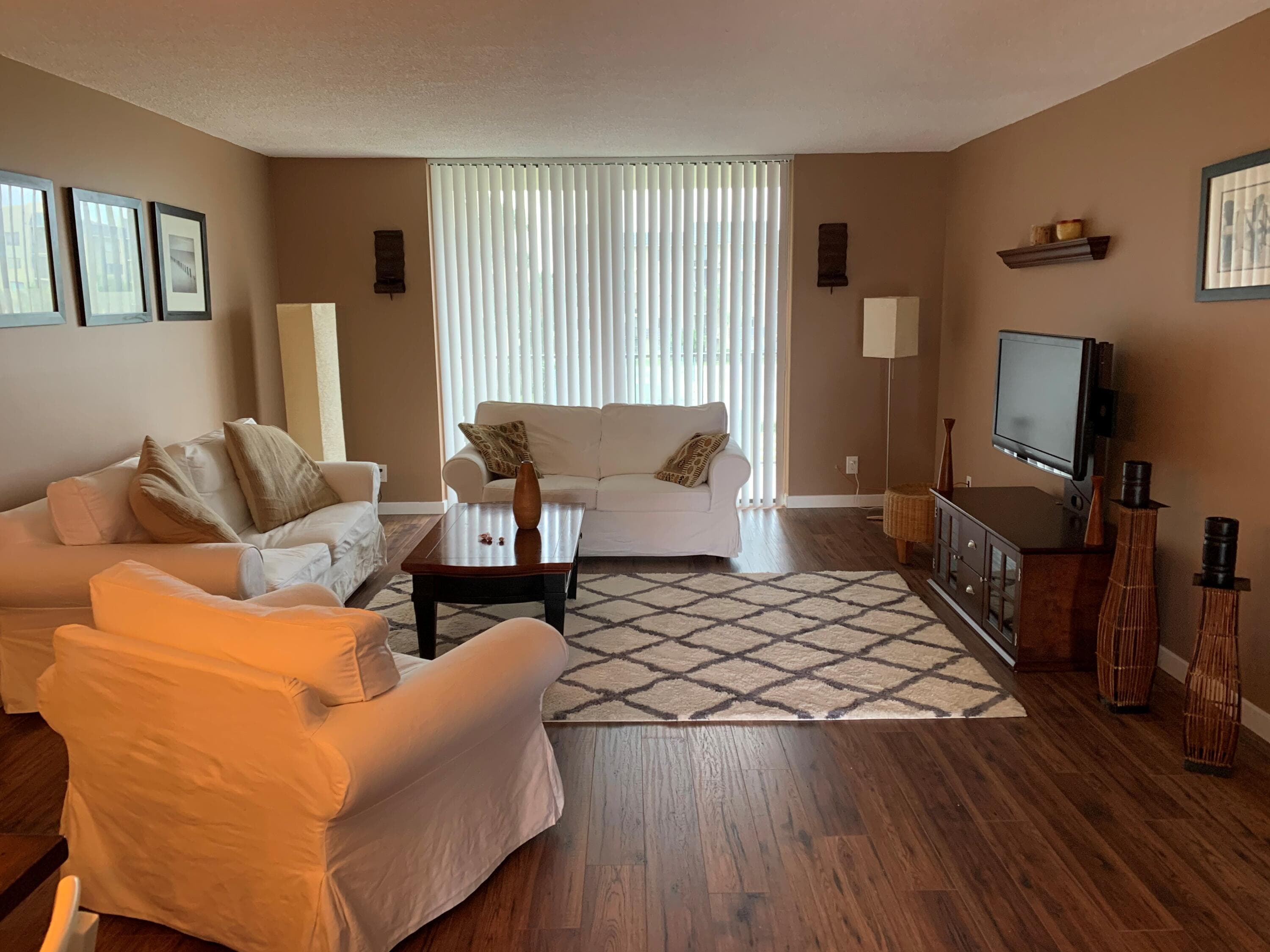 2820 Tennis Club Drive 302, West Palm Beach, FL 33417 — photo 9 of 14