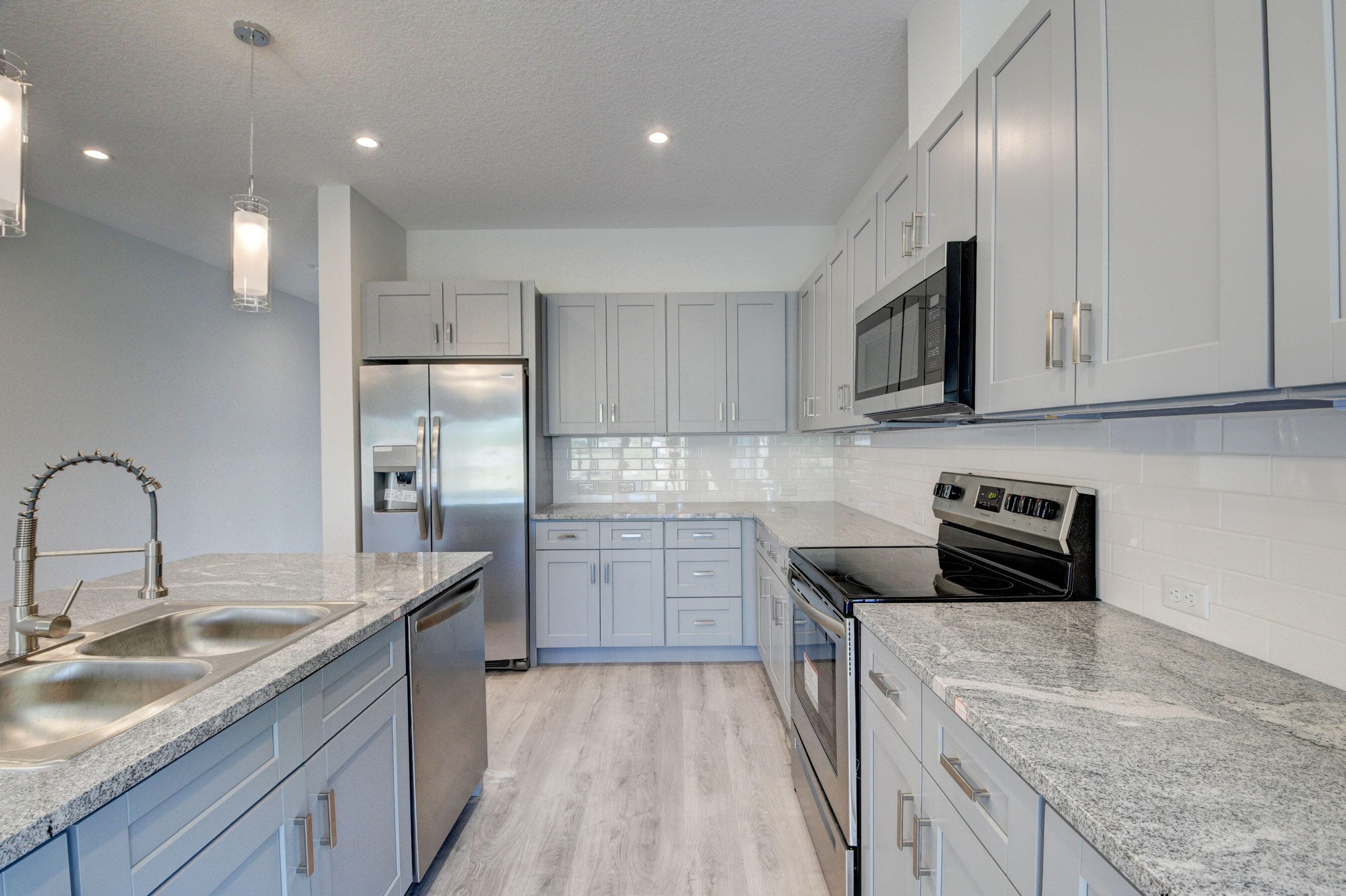 715 NW 1st Street, Delray Beach, FL 33444 — photo 12 of 39