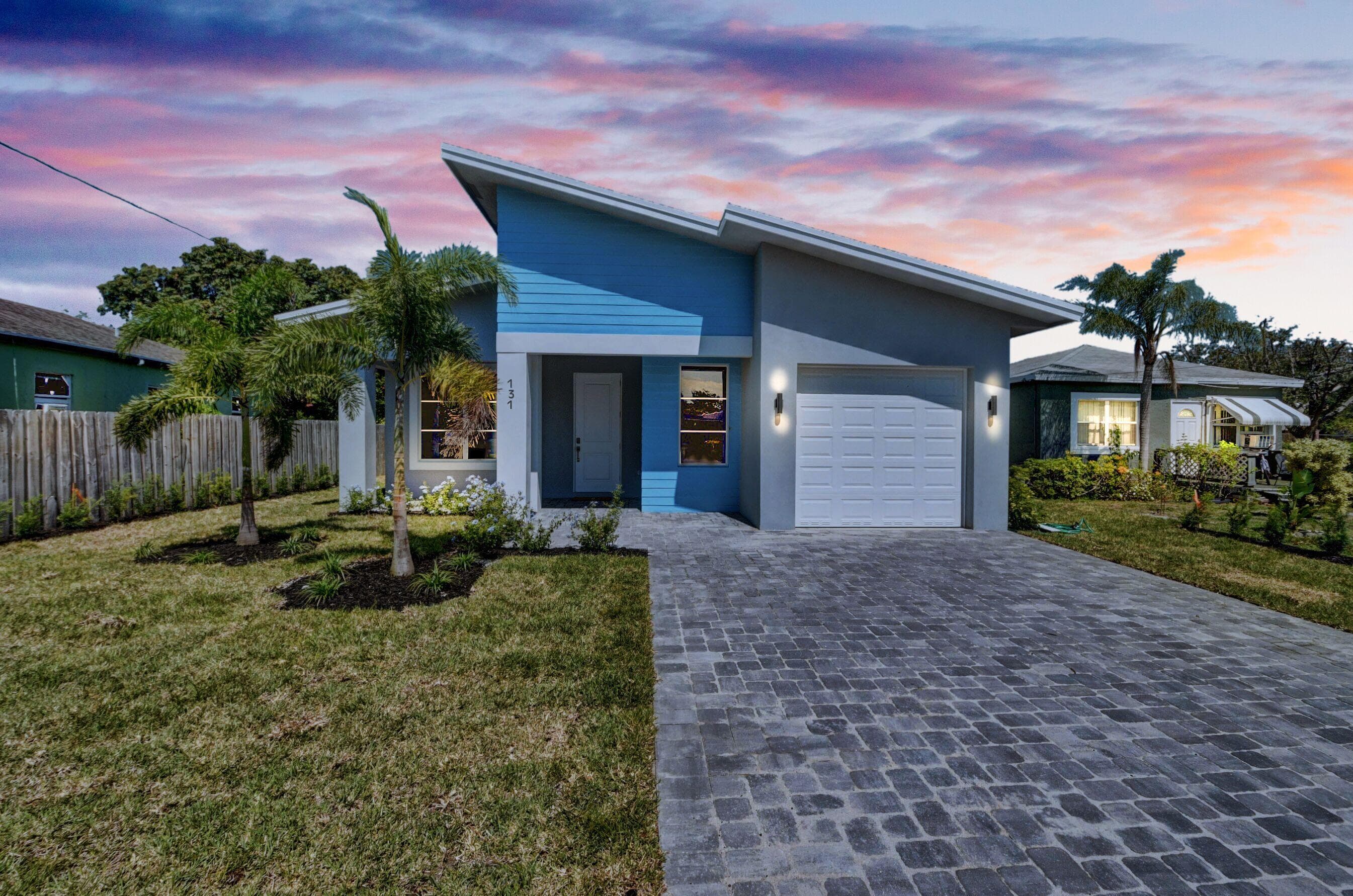 715 NW 1st Street, Delray Beach, FL 33444 — photo 1 of 39