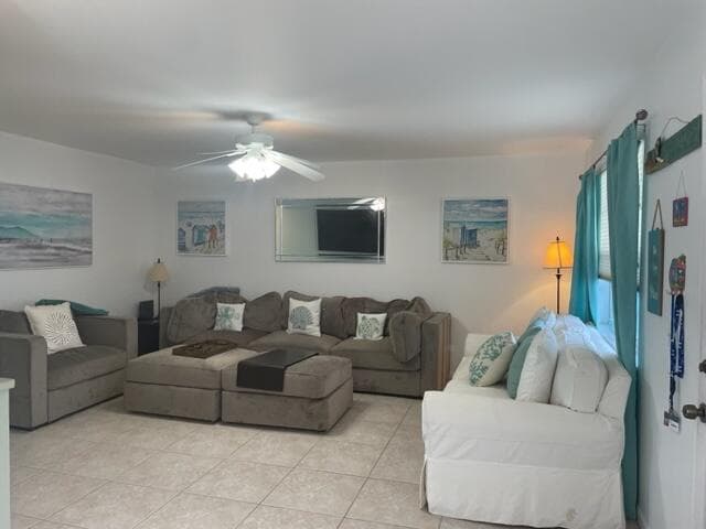 137 Flanders C, Delray Beach, FL 33484 — photo 9 of 55
