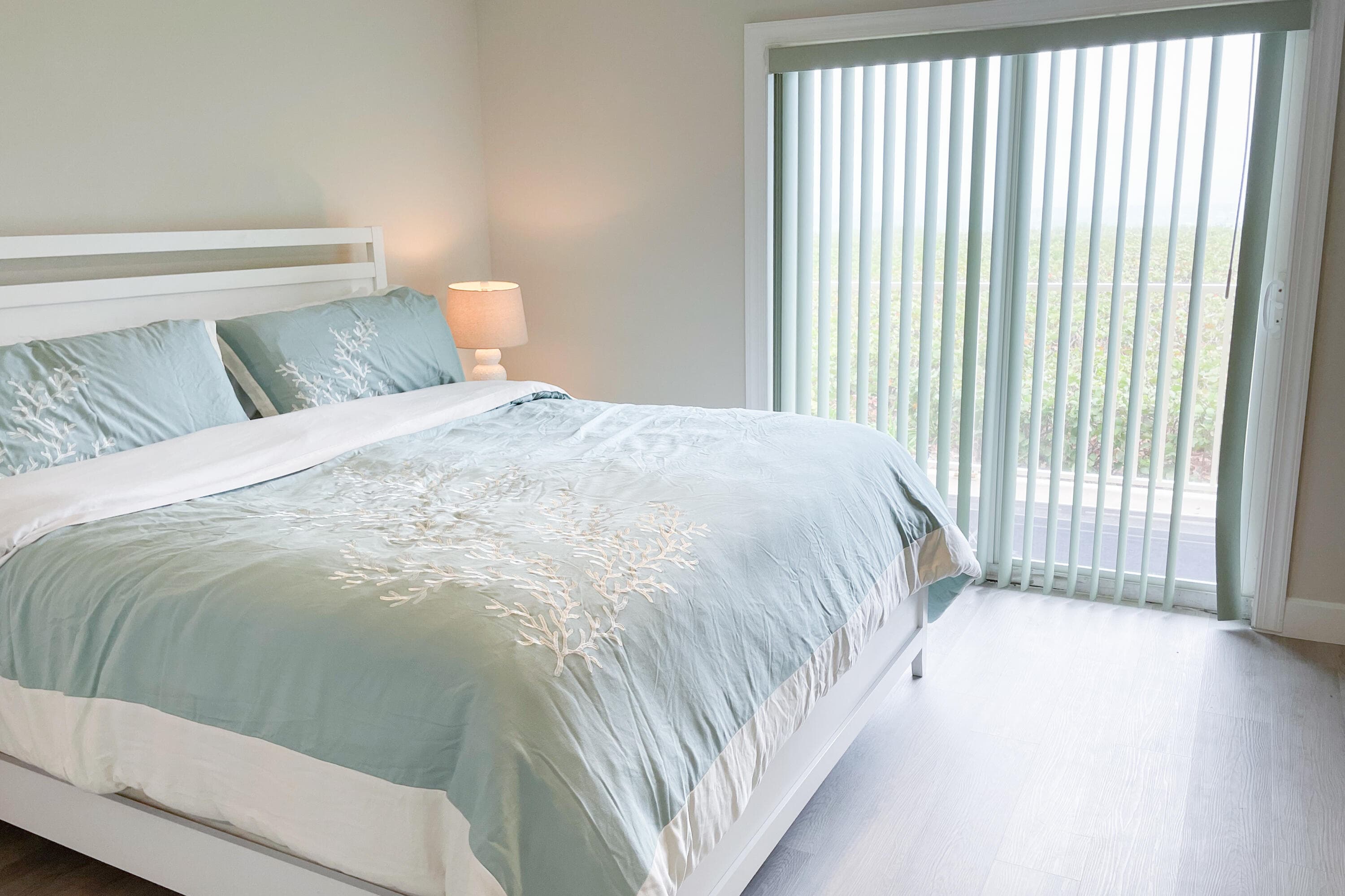 1550 S Ocean Drive 19, Hutchinson Island, FL 34949 — photo 11 of 22
