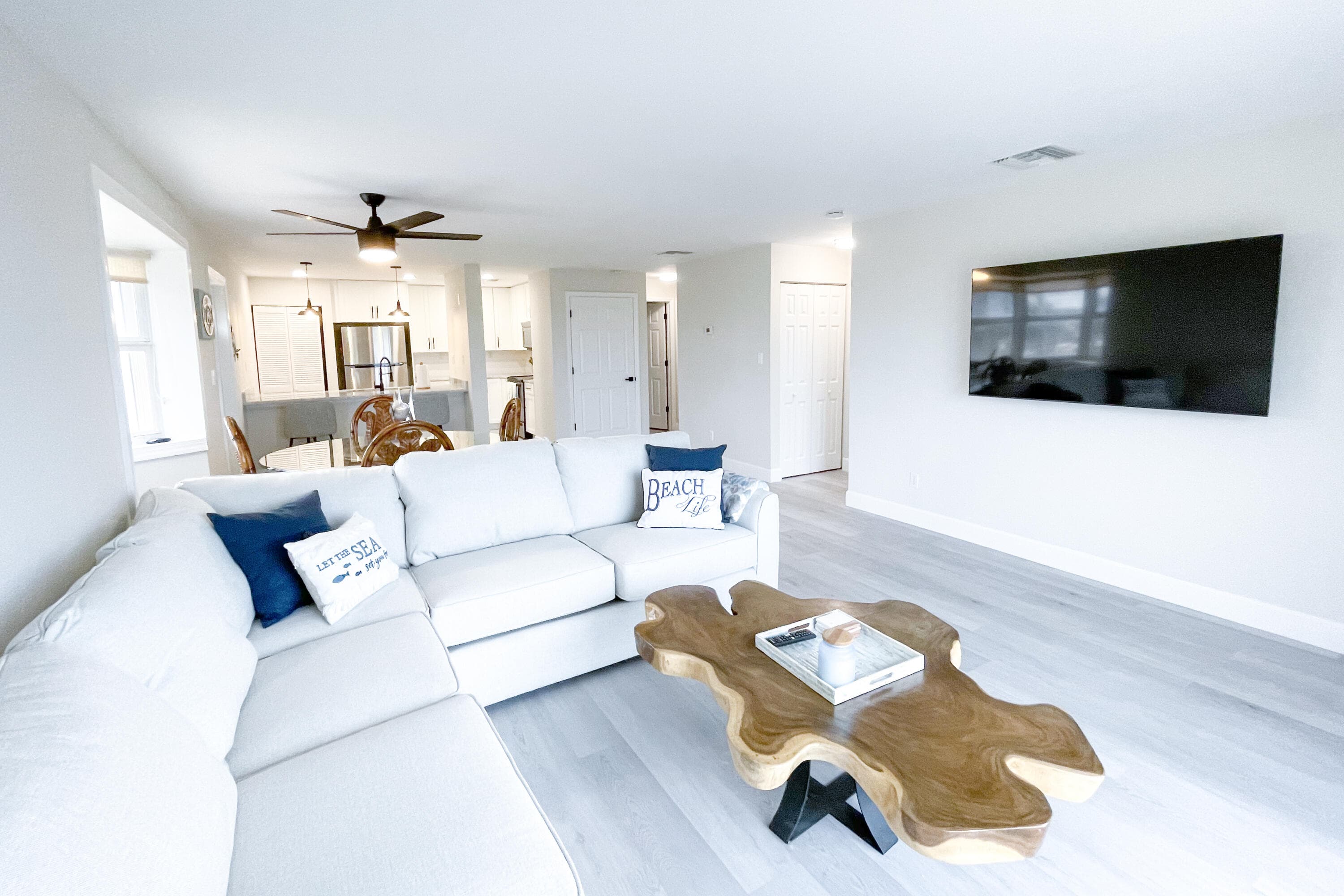 1550 S Ocean Drive 19, Hutchinson Island, FL 34949 — photo 4 of 22