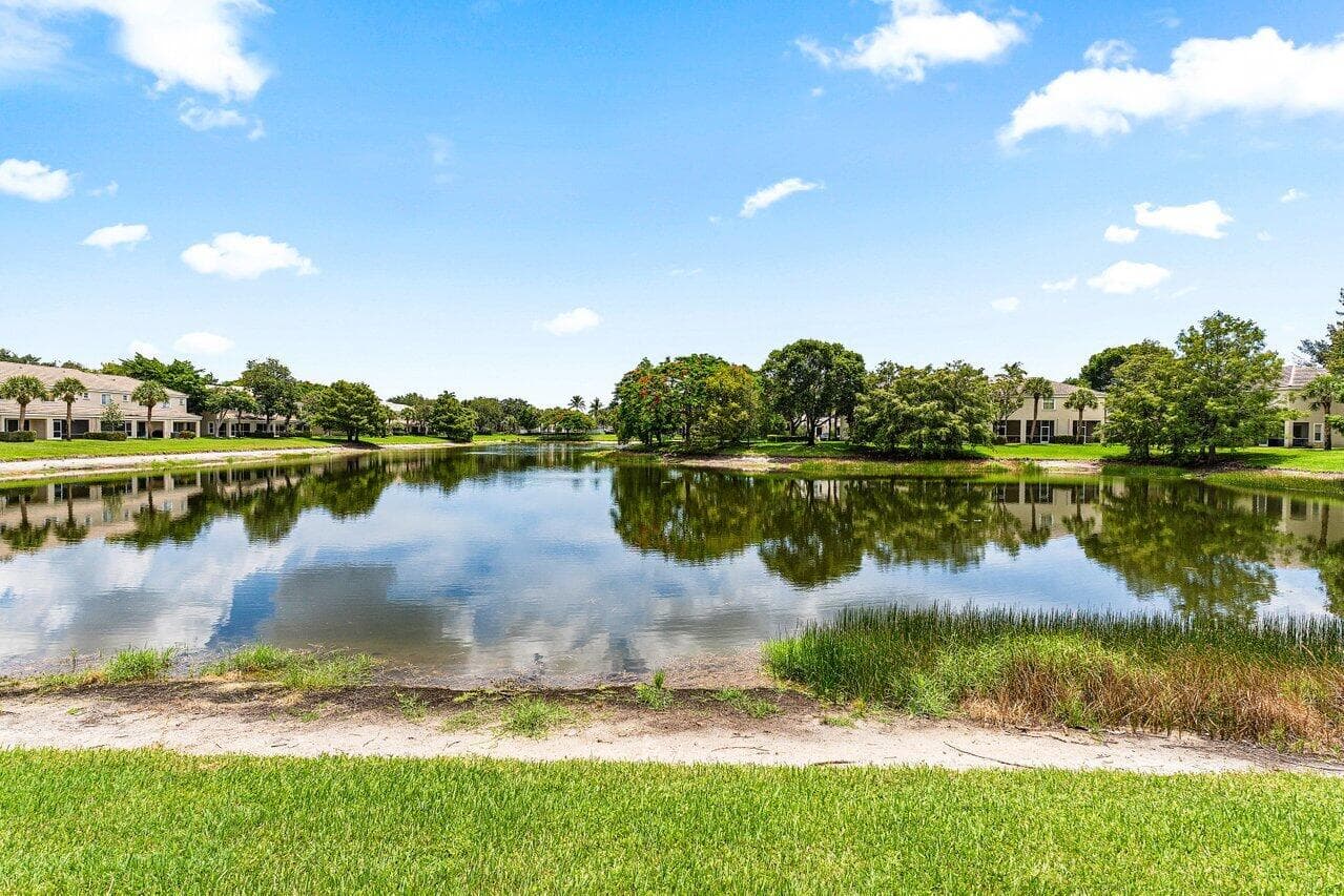 4842 Palmbrooke Circle W, West Palm Beach, FL 33417 — photo 37 of 51