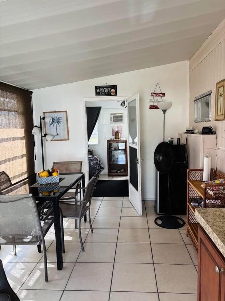 415 Gardenia Court, Deerfield Beach, FL 33442 — photo 15 of 18
