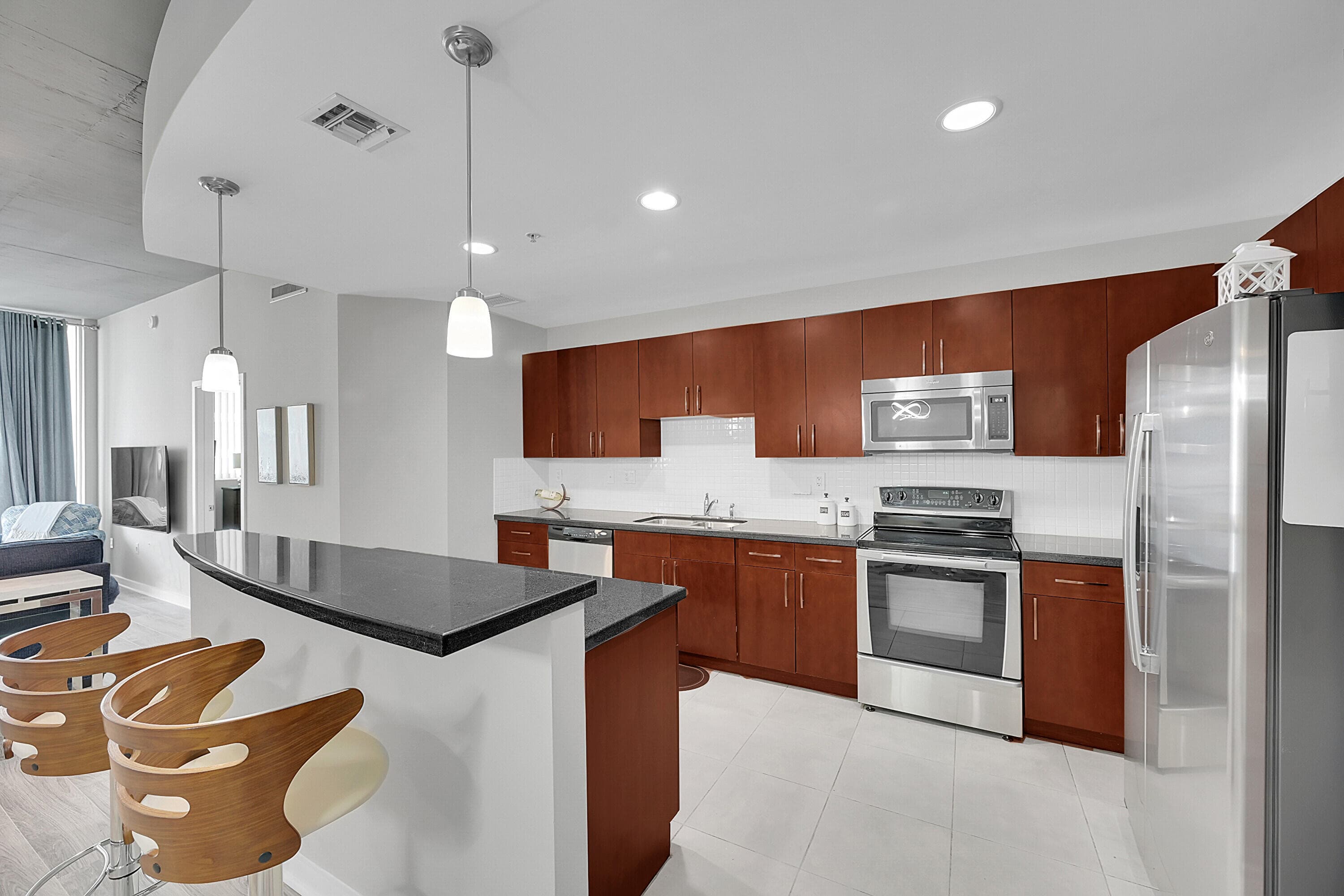 300 S Australian Avenue 1119, West Palm Beach, FL 33401 — photo 2 of 33