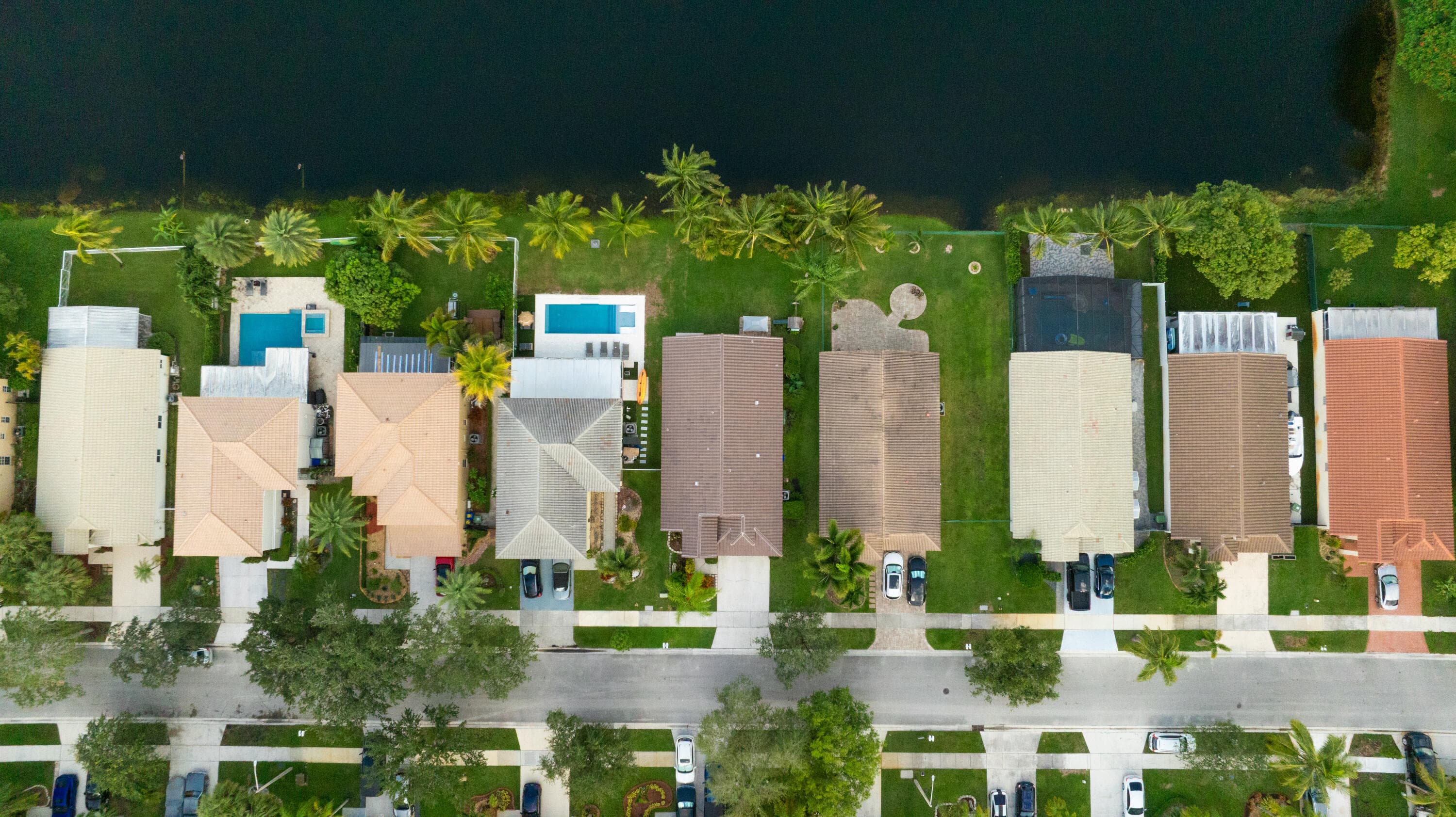 370 SW 203rd Avenue, Pembroke Pines, FL 33029 — photo 37 of 40