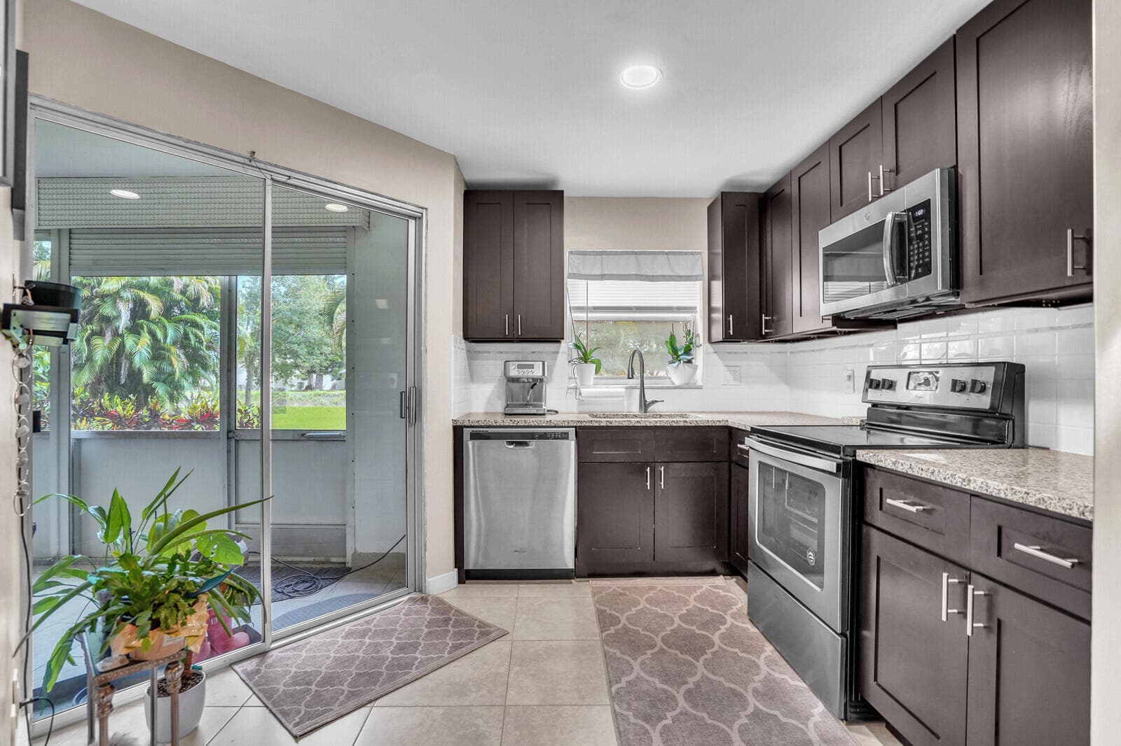 3524 Via Poinciana 102, Lake Worth, FL 33467 — photo 1 of 15