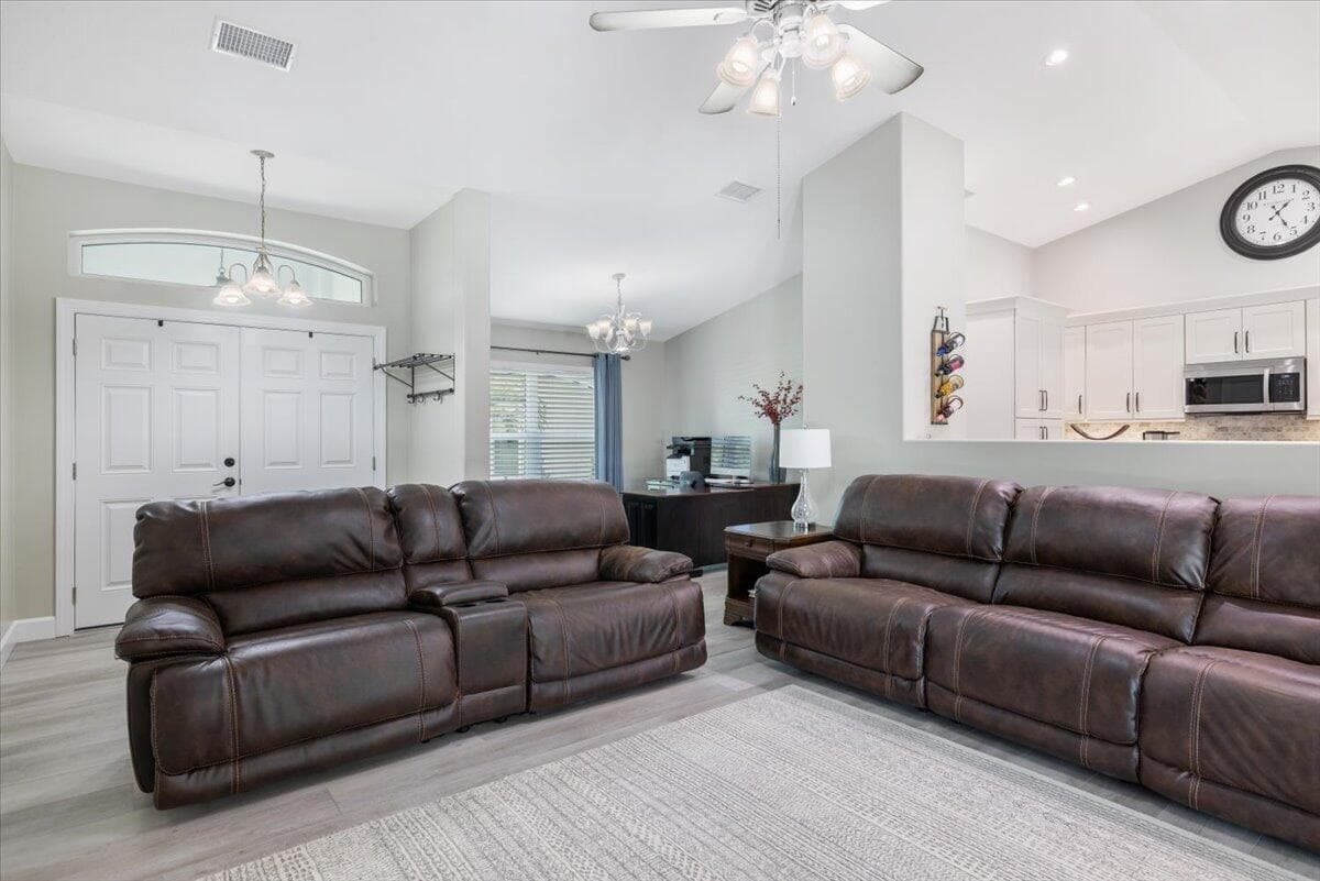 8755 97th Court, Vero Beach, FL 32967 — photo 17 of 55
