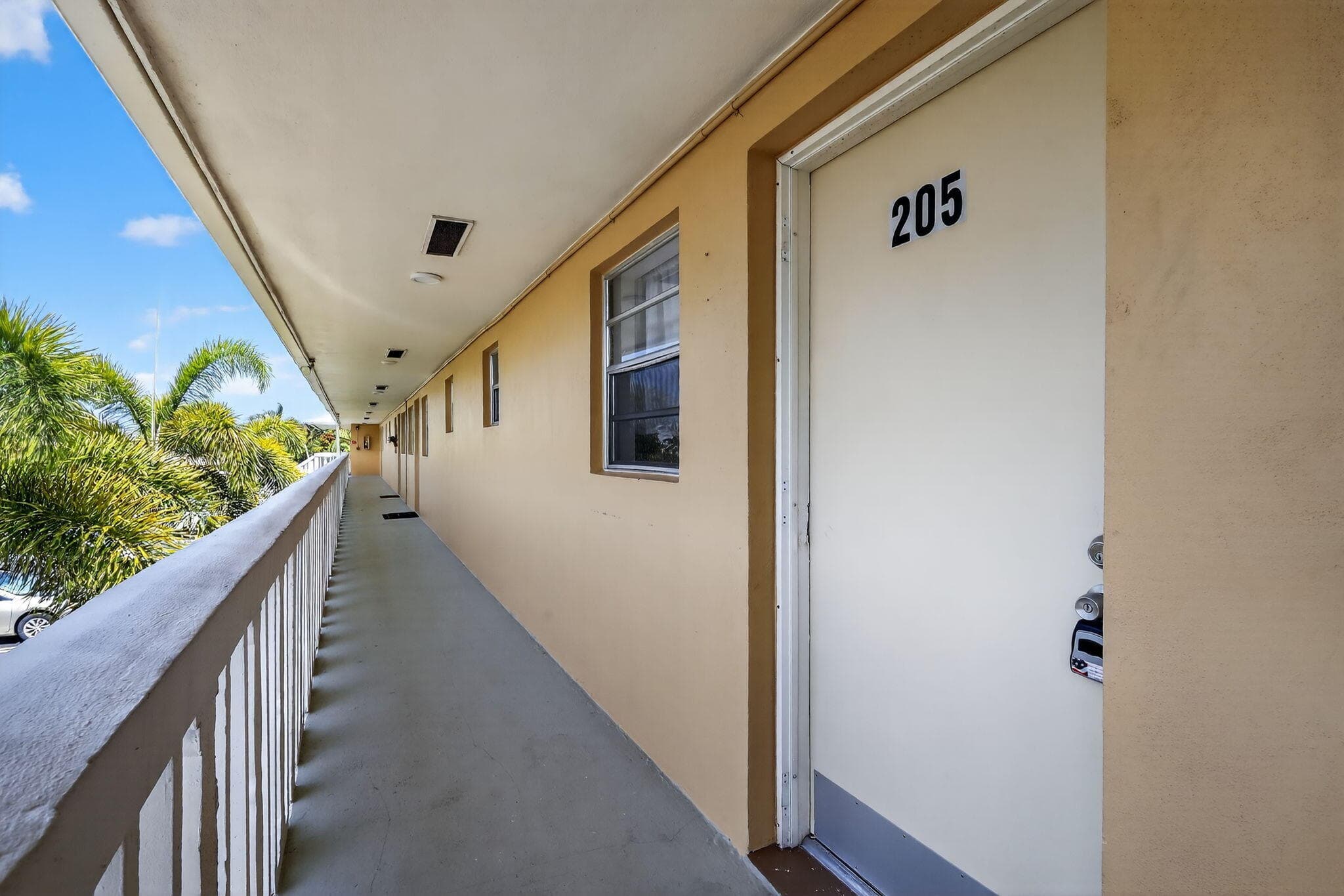 2152 NE 1st Way 205, Boynton Beach, FL 33435 — photo 3 of 29