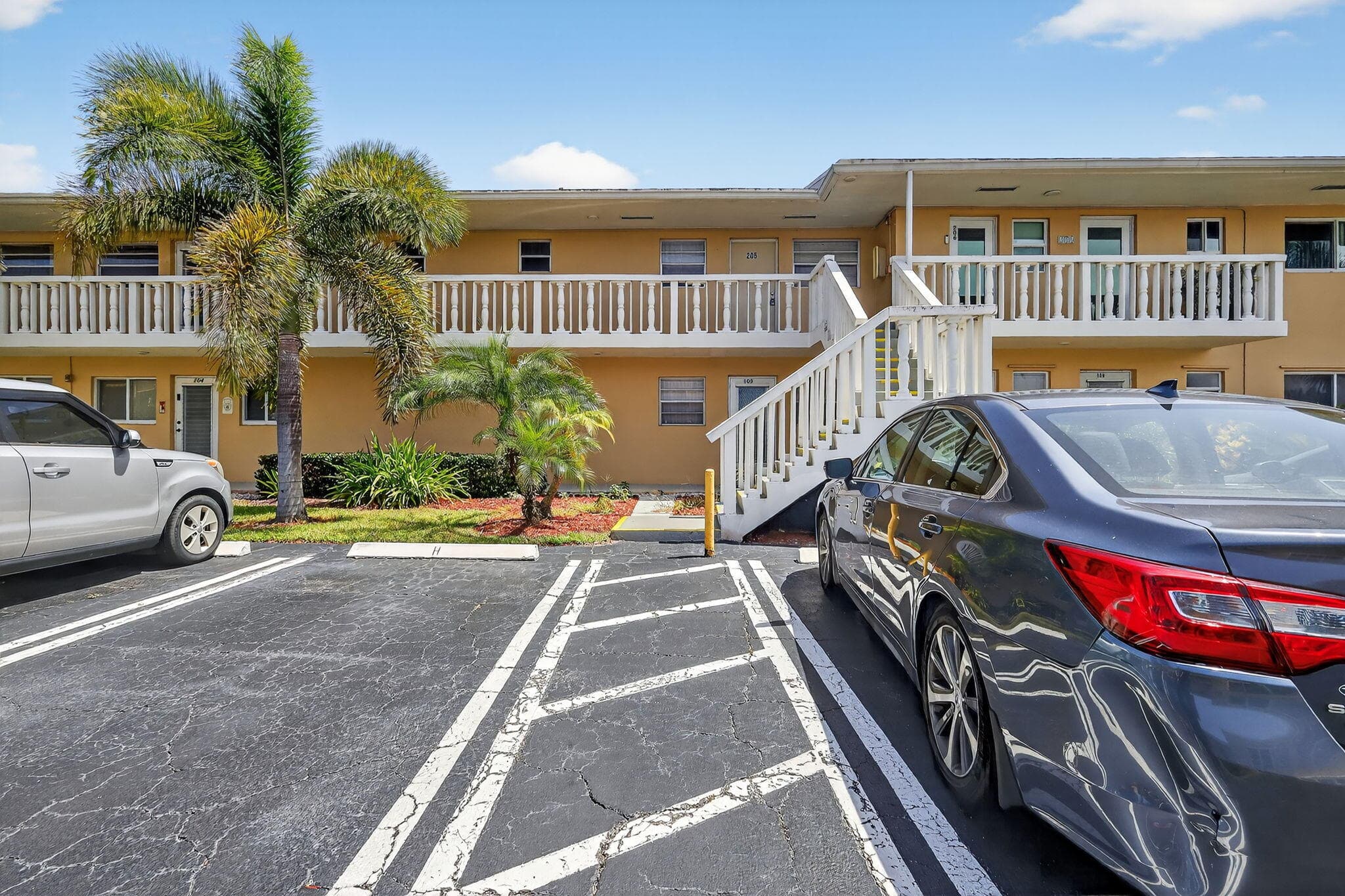 2152 NE 1st Way 205, Boynton Beach, FL 33435 — photo 17 of 29