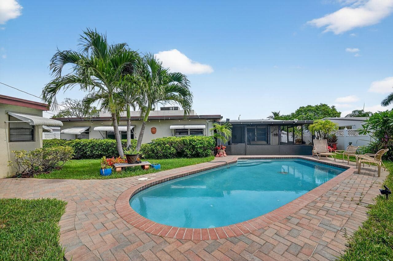 133 Greenbrier Drive, Palm Springs, FL 33461 — photo 42 of 66