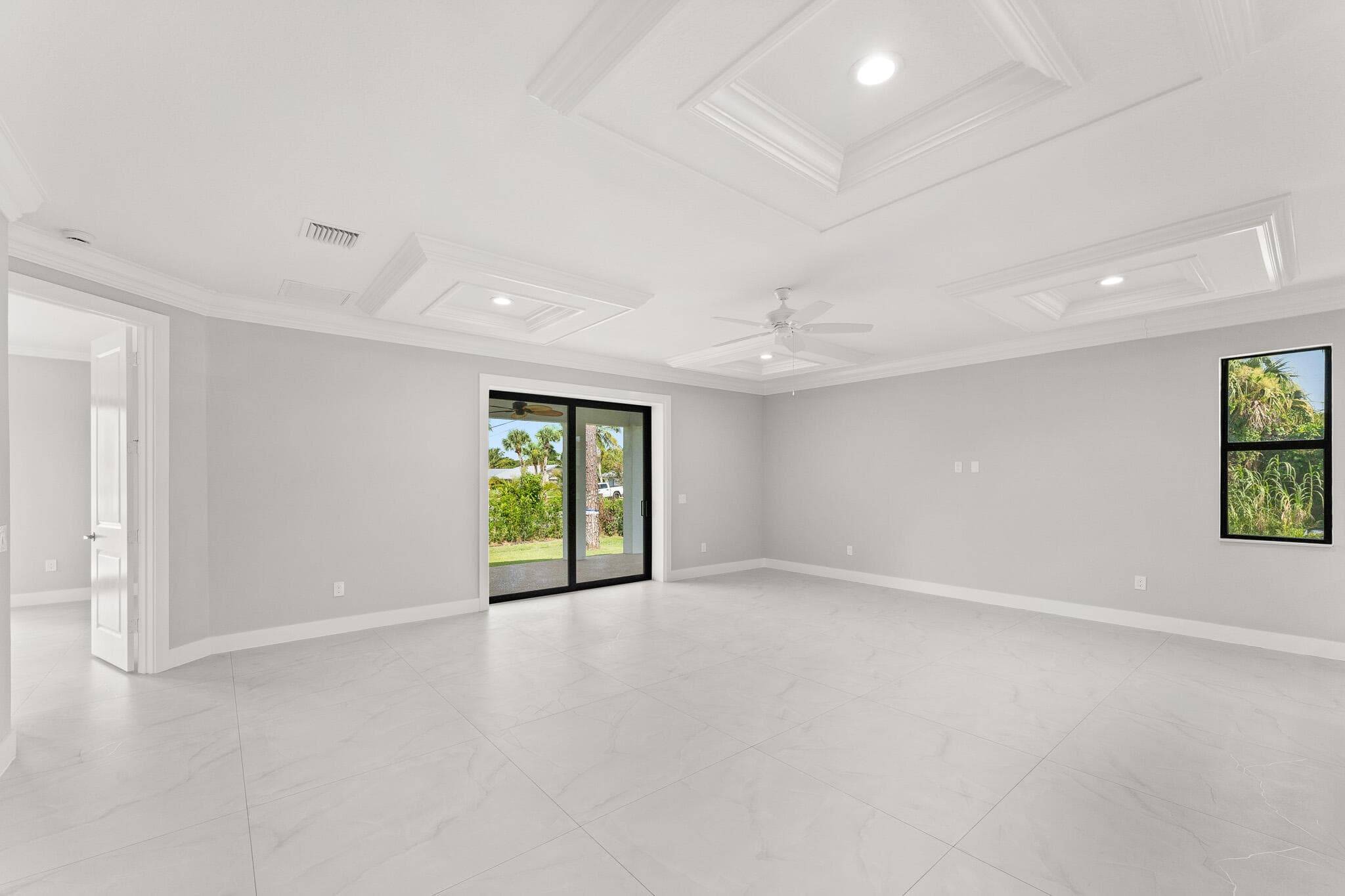 5460 SE Front Avenue, Stuart, FL 34997 — photo 14 of 38