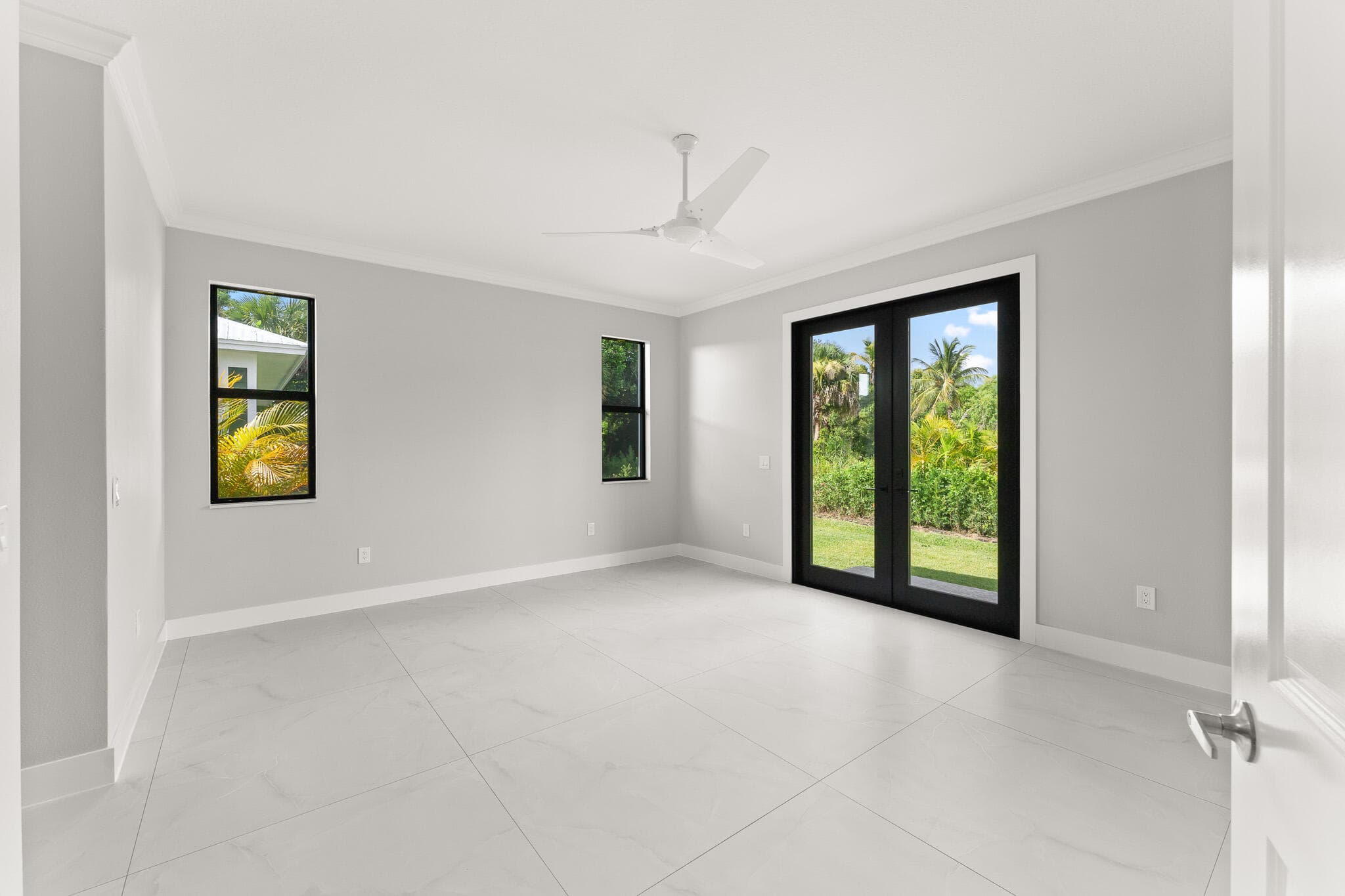 5460 SE Front Avenue, Stuart, FL 34997 — photo 16 of 38
