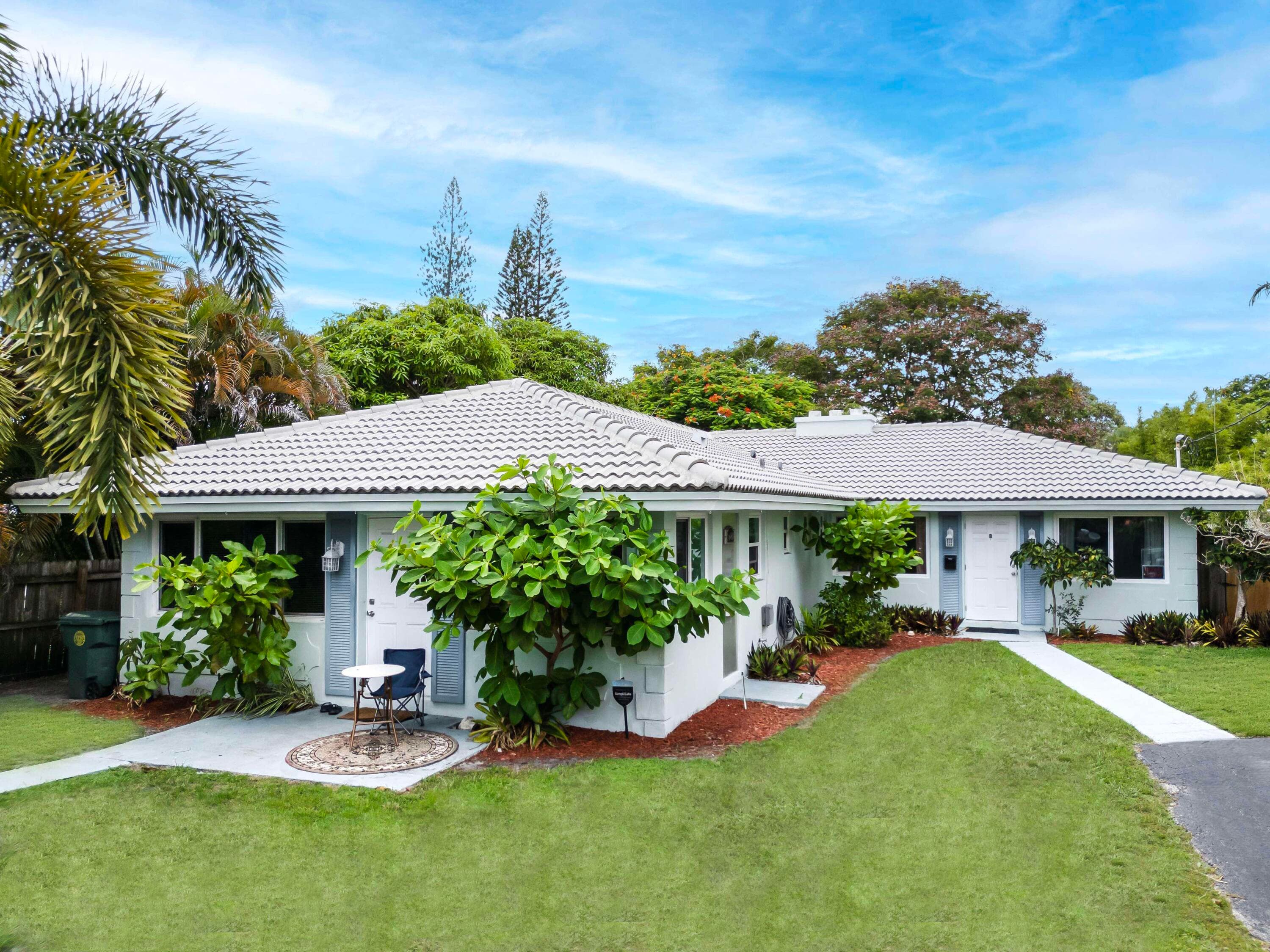 1680 NE 34th Lane, Oakland Park, FL 33334 — photo 2 of 49