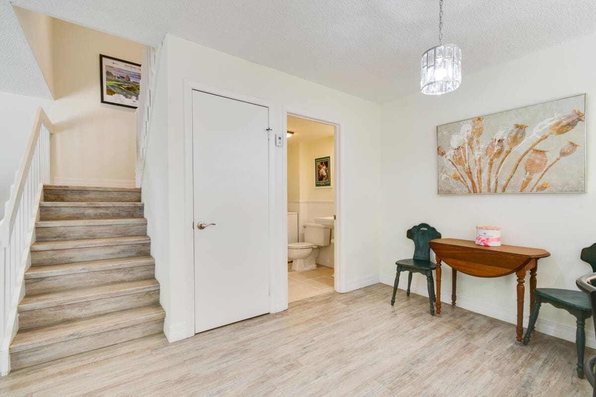 630 6th Terrace, Palm Beach Gardens, FL 33418 — photo 16 of 56
