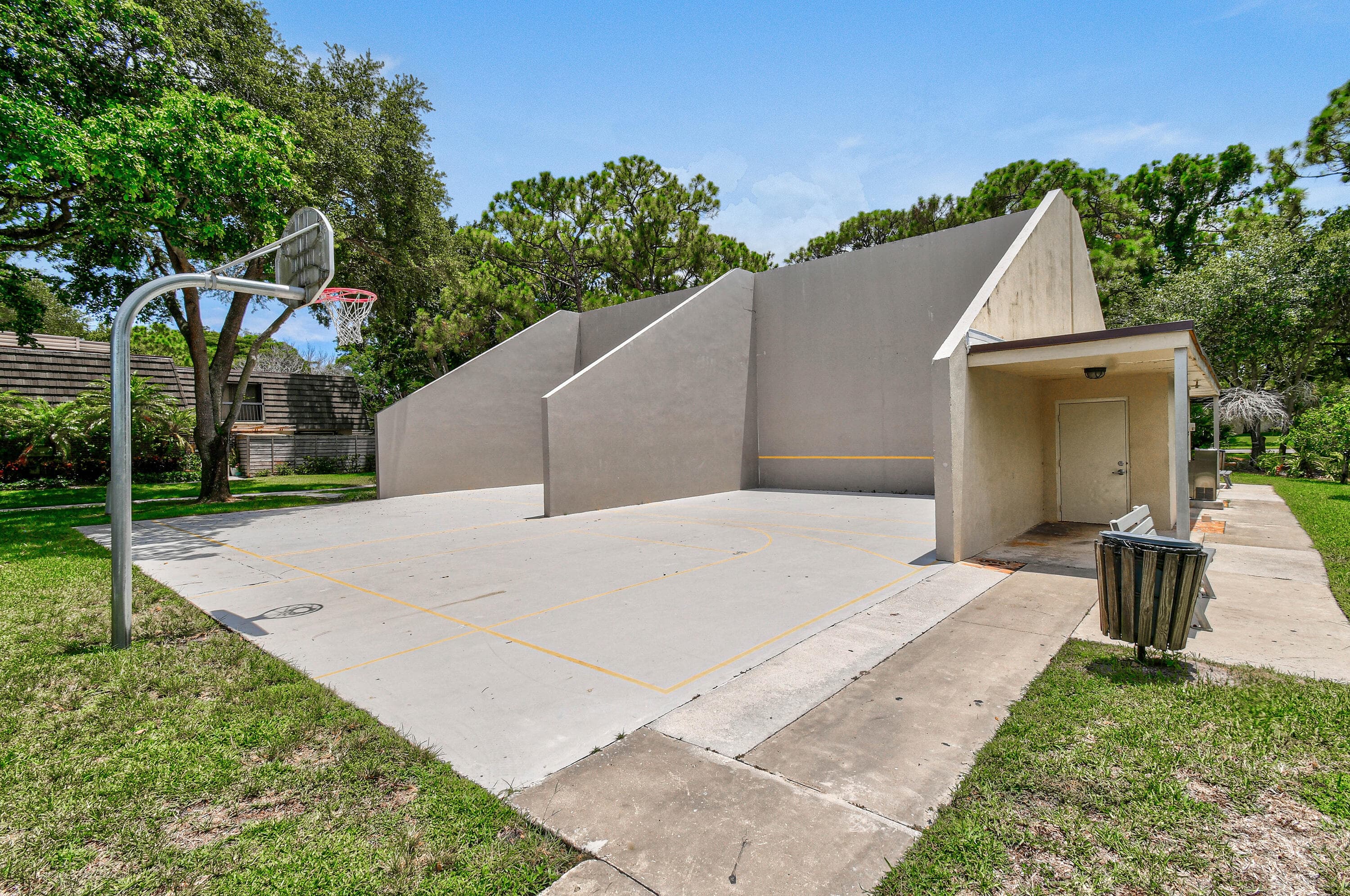 630 6th Terrace, Palm Beach Gardens, FL 33418 — photo 45 of 56