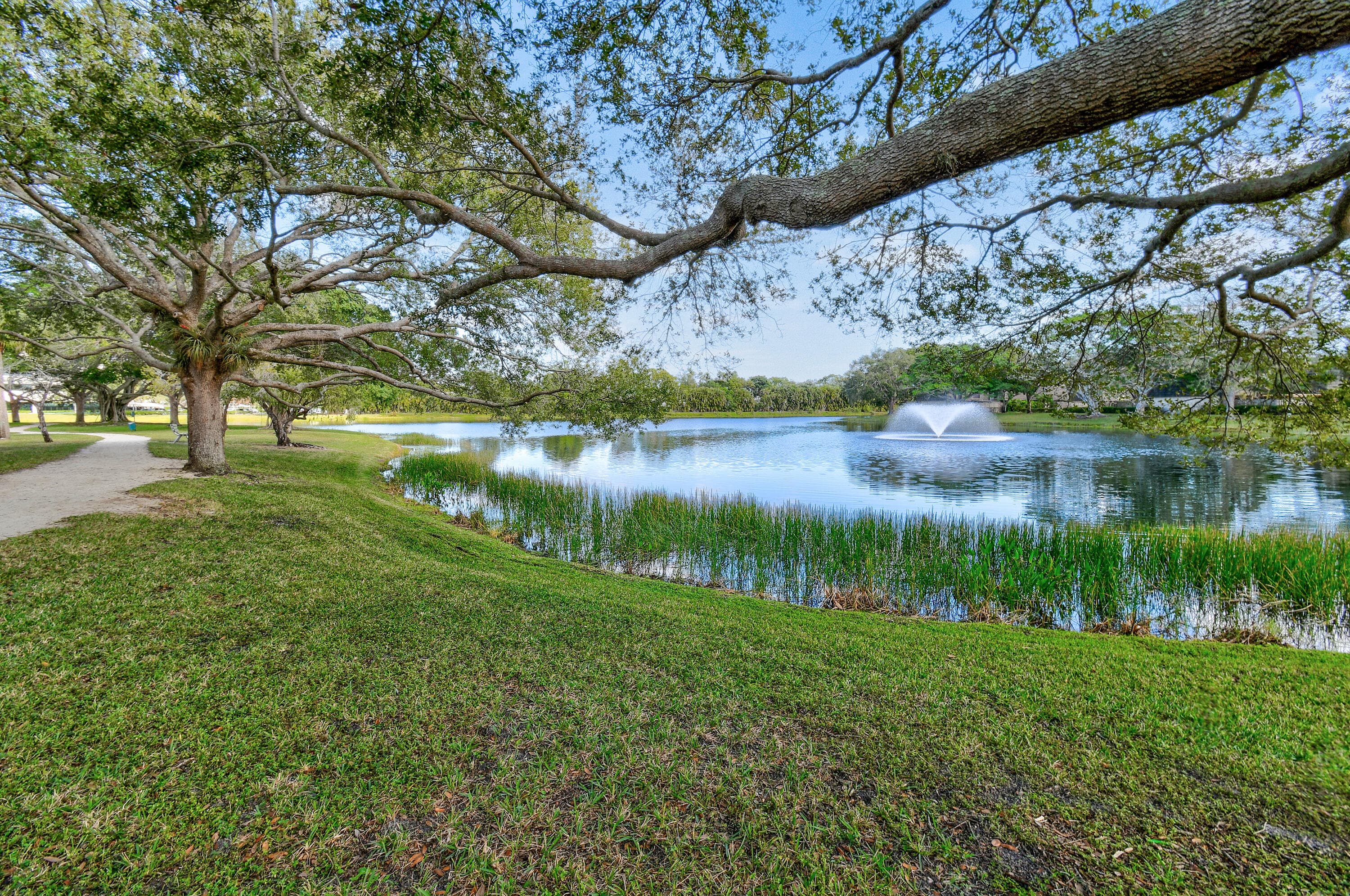630 6th Terrace, Palm Beach Gardens, FL 33418 — photo 48 of 56