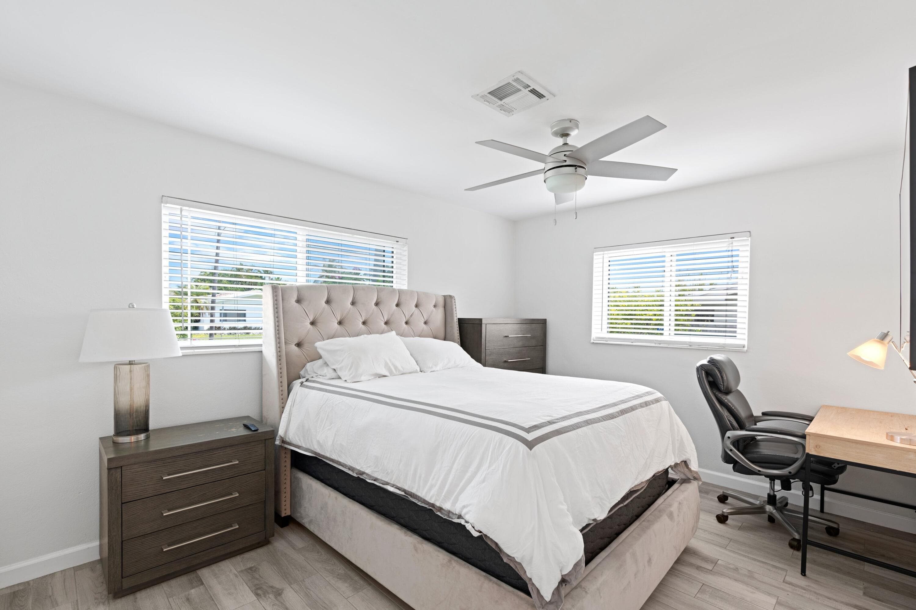 226 SW 13th Avenue SW, Boynton Beach, FL 33435 — photo 12 of 16