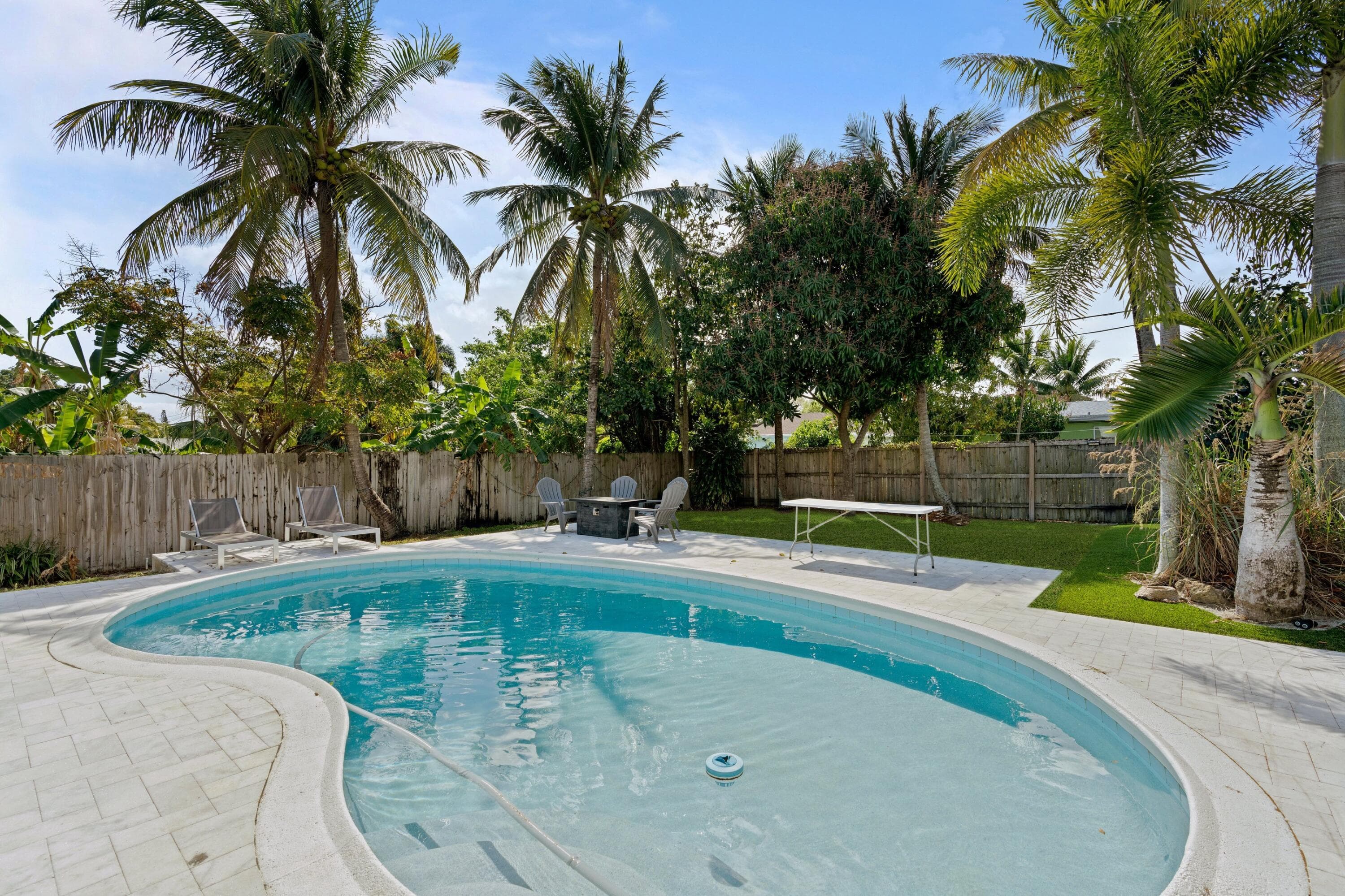 226 SW 13th Avenue SW, Boynton Beach, FL 33435 — photo 13 of 16