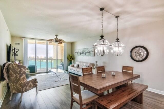 2650 Lake Shore Drive 2203, Riviera Beach, FL 33404 — photo