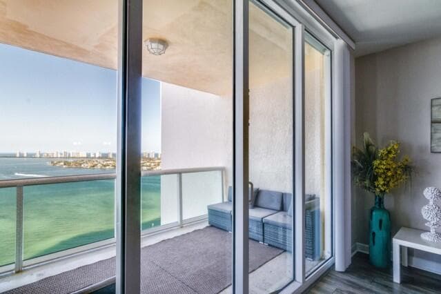 2650 Lake Shore Drive 2203, Riviera Beach, FL 33404 — photo 10 of 49