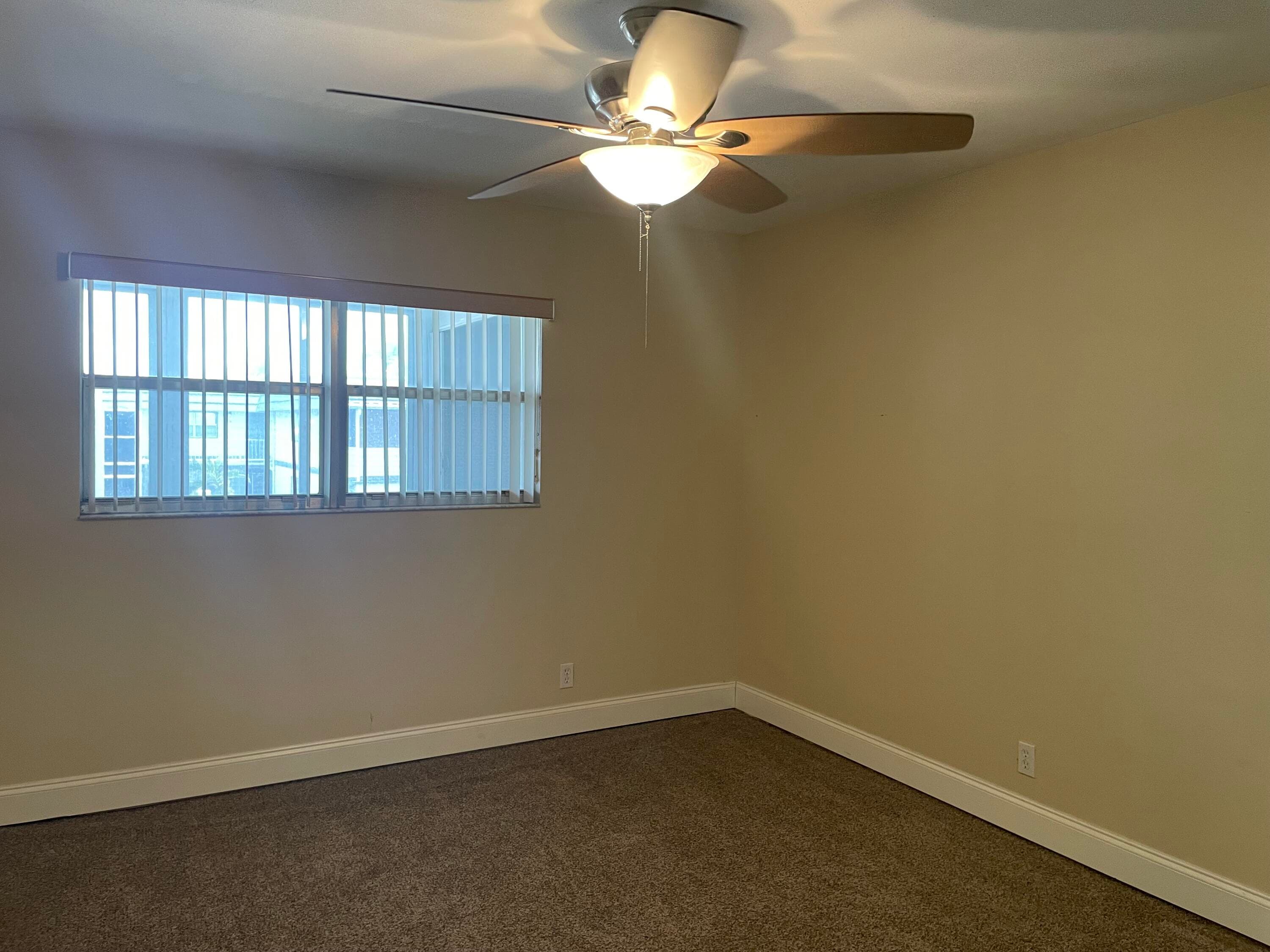 564 Brittany L, Delray Beach, FL 33446 — photo 14 of 52