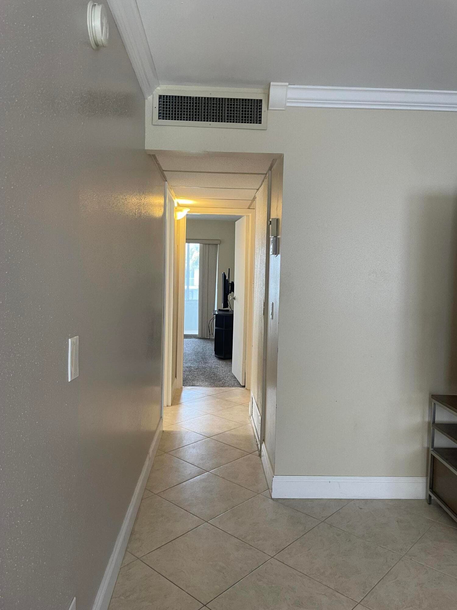 564 Brittany L, Delray Beach, FL 33446 — photo 7 of 52
