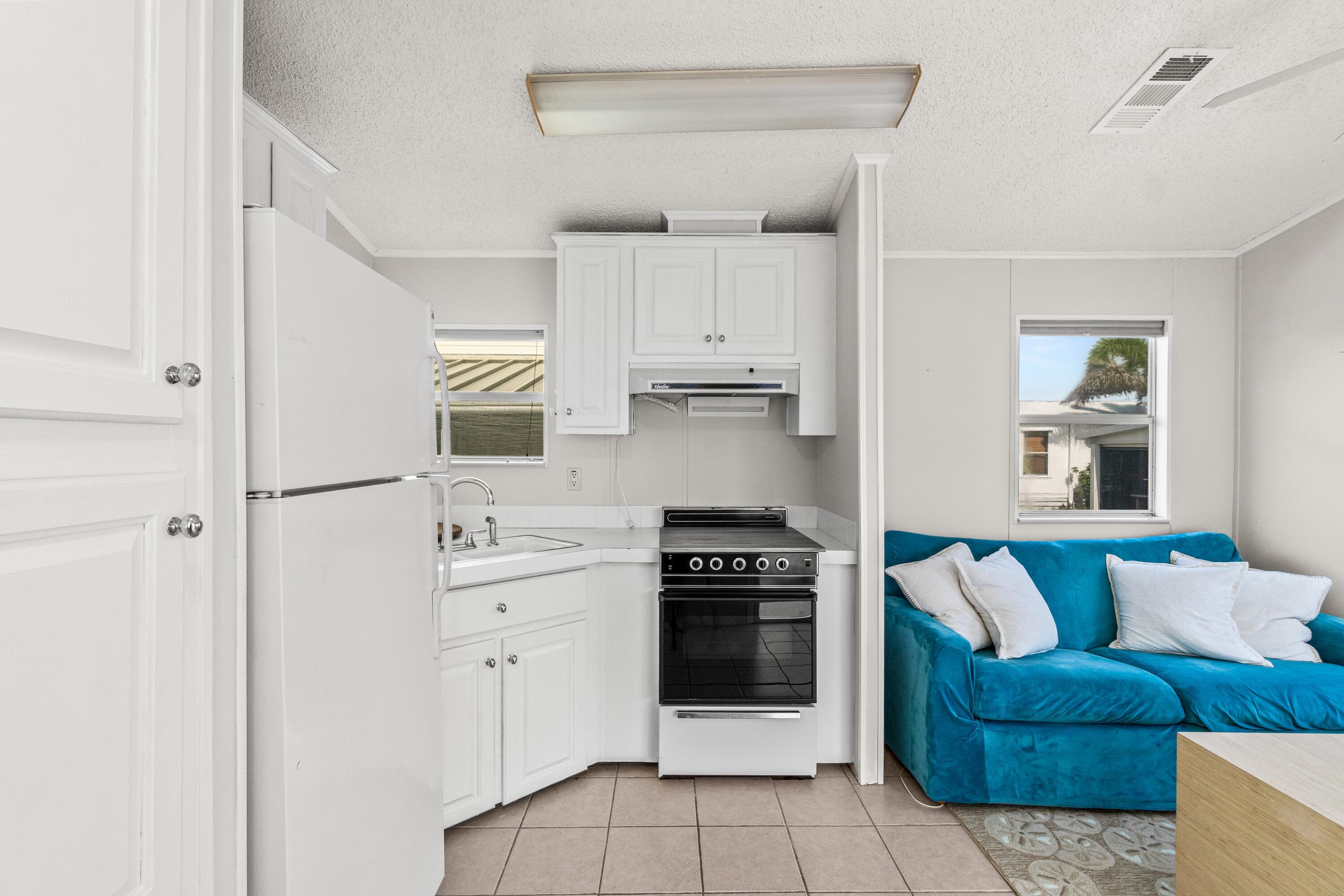 12 Hibiscus Drive H, Briny Breezes, FL 33435 — photo 8 of 15