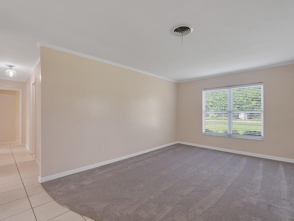 4606 30th Ave, Vero Beach, FL 32967 — photo 11 of 32