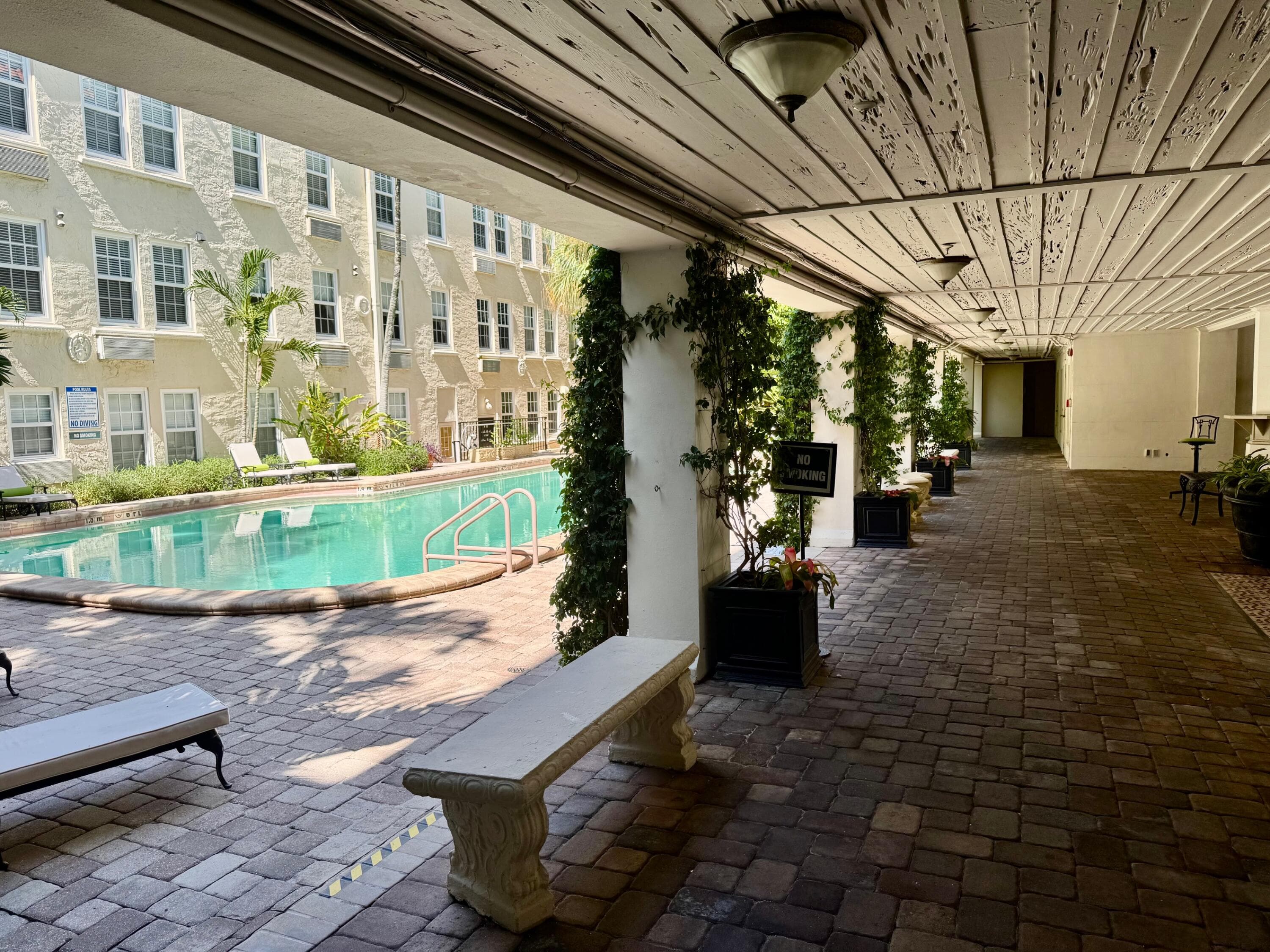 235 Sunrise Avenue Unit # 2008, Palm Beach, FL 33480 — photo 19 of 20