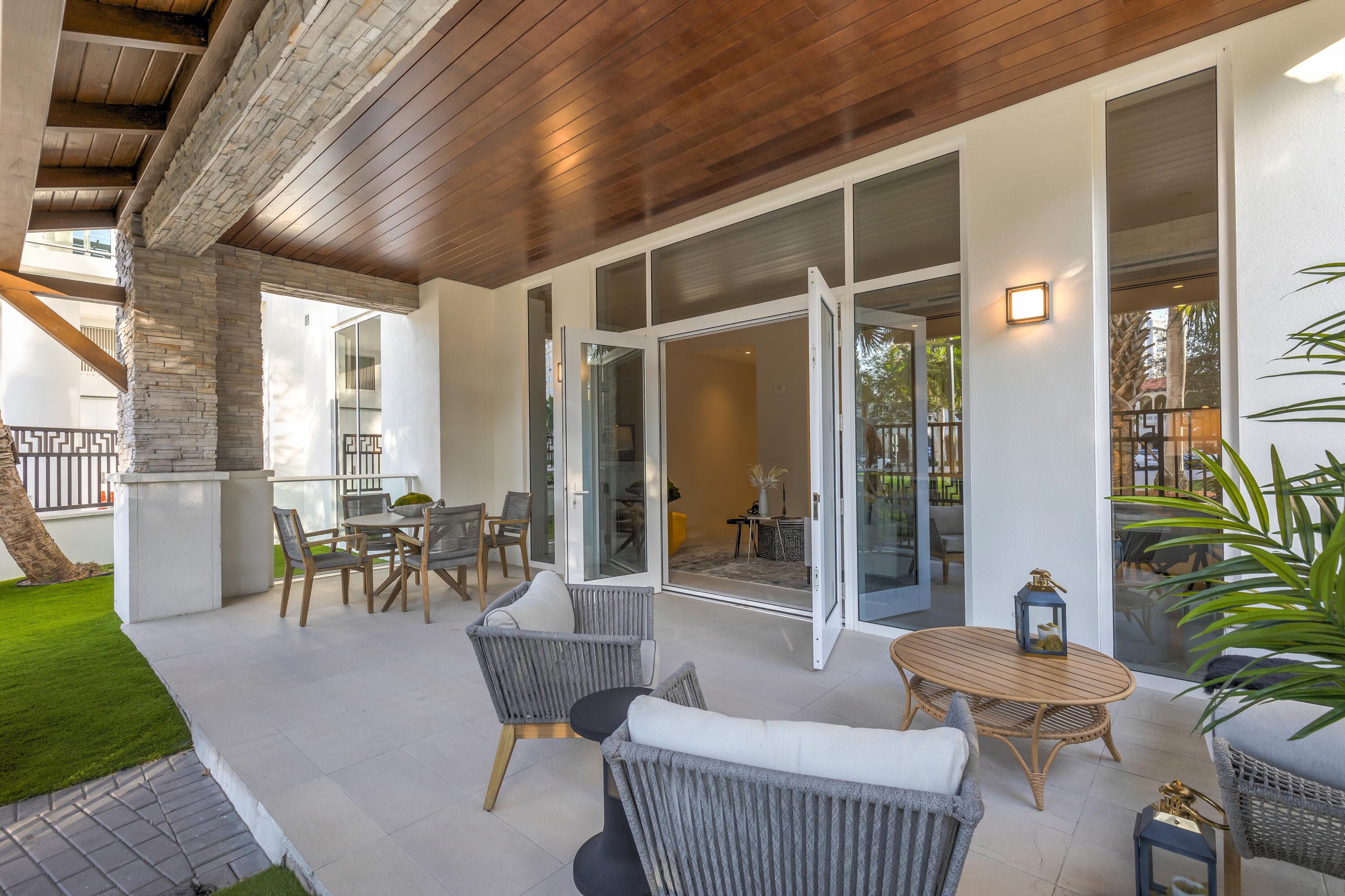 200 SE Mizner Boulevard 106, Boca Raton, FL 33432 — photo 17 of 43