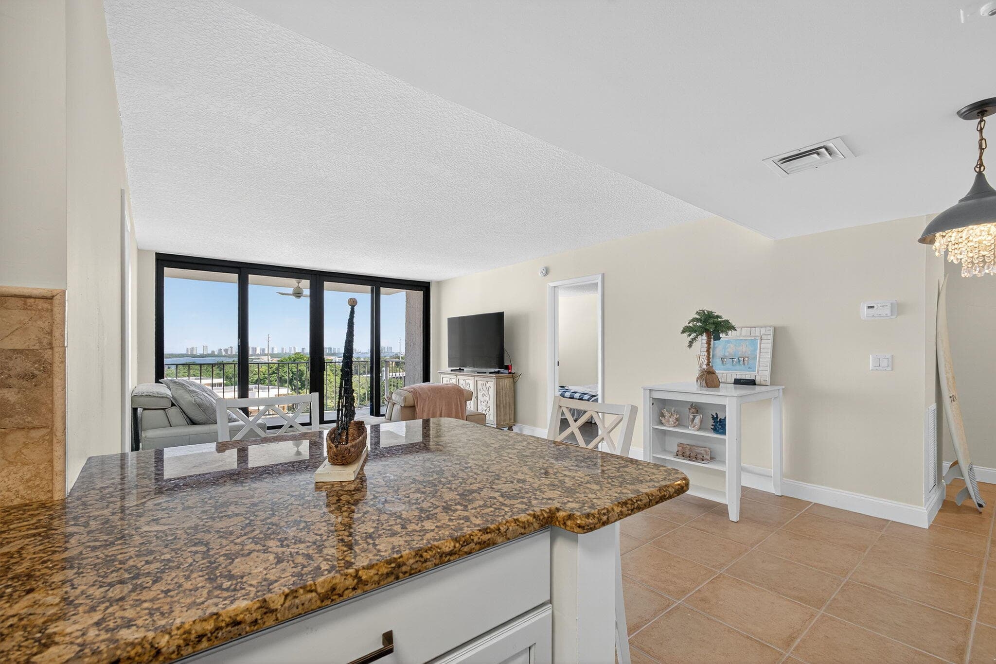 336 Golfview Road 905, North Palm Beach, FL 33408 — photo 13 of 51
