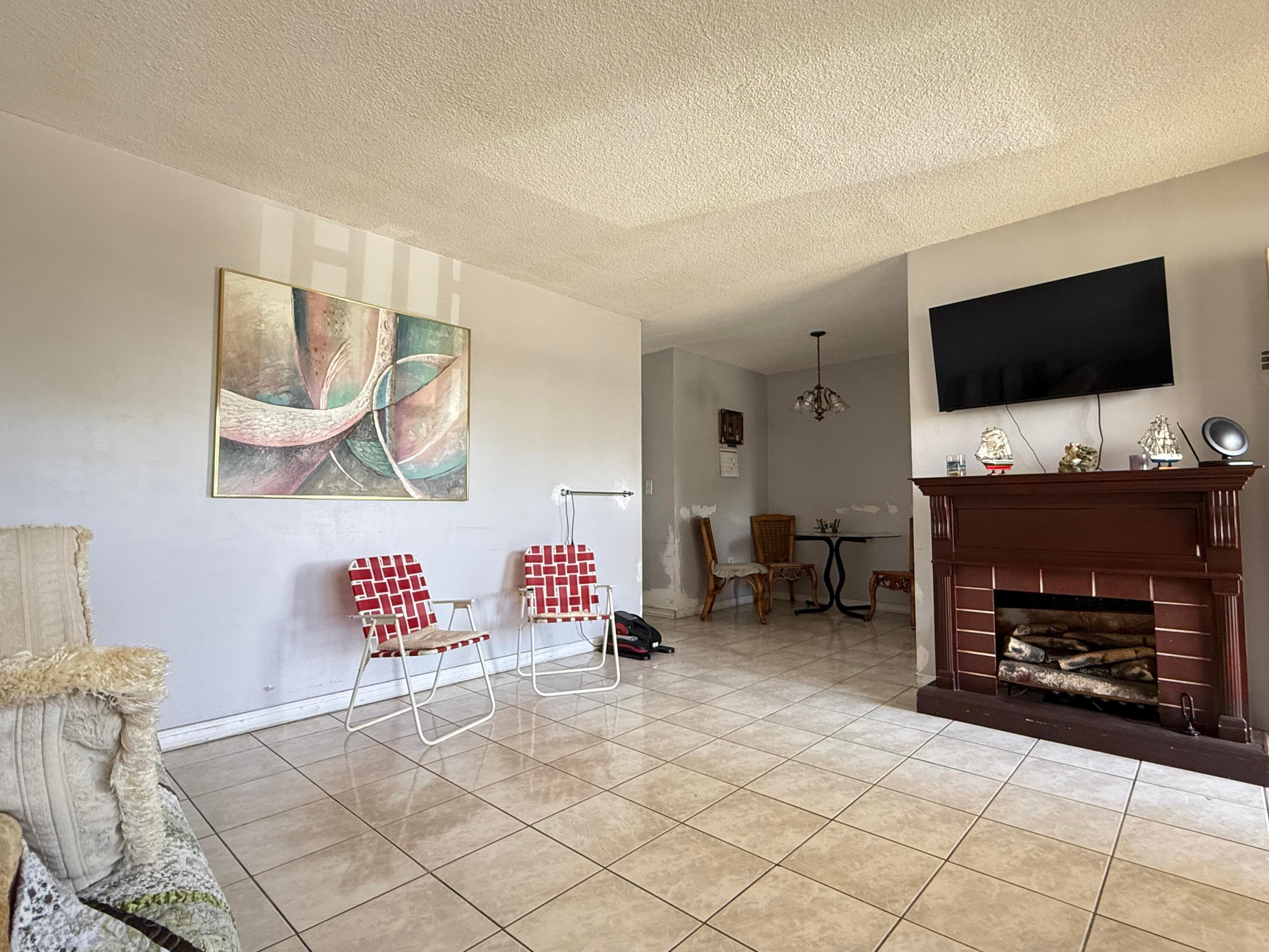 17001 NE 13th Avenue 205, Miami, FL 33162 — photo 3 of 14