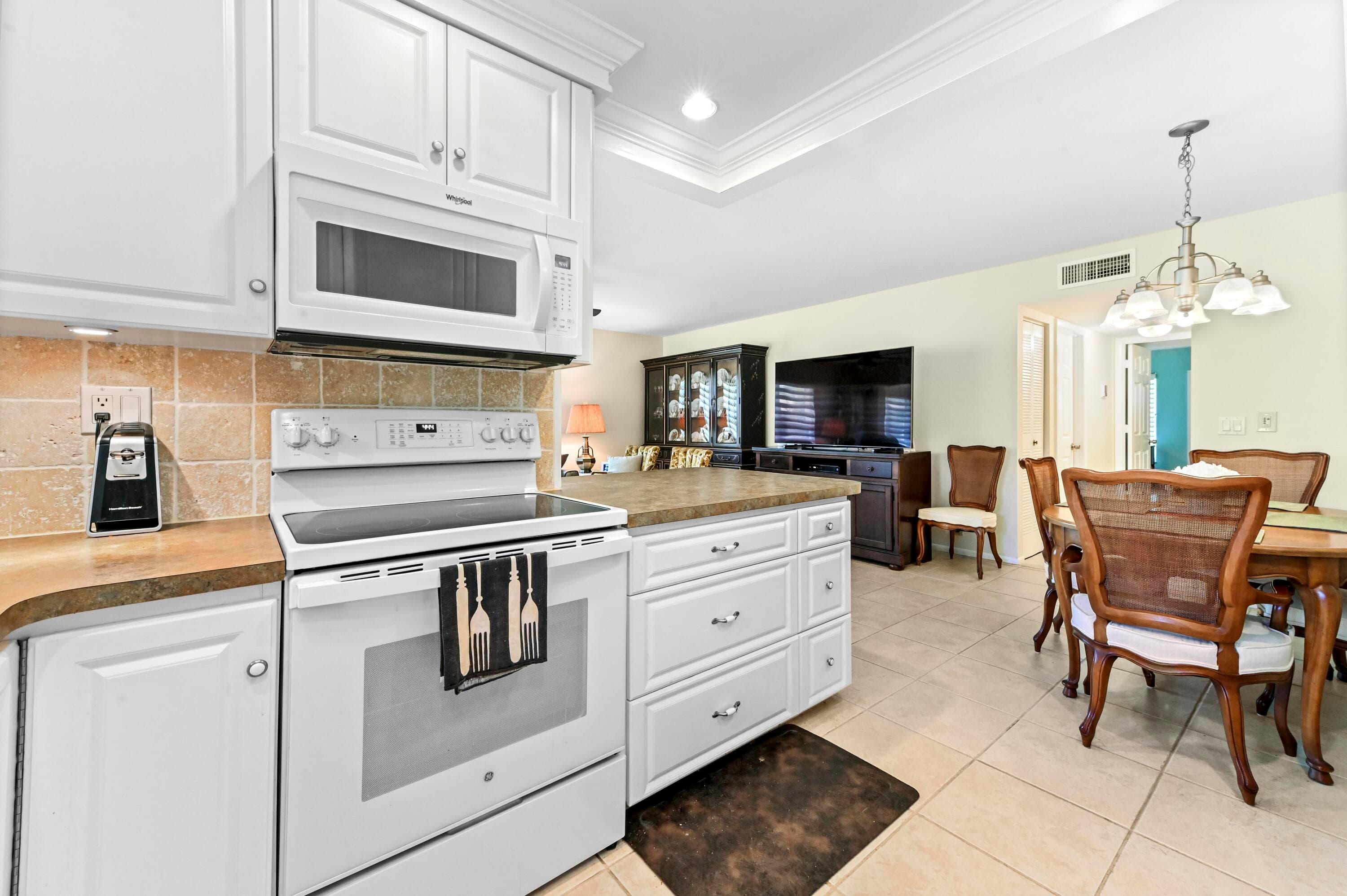 14080 Nesting Way A, Delray Beach, FL 33484 — photo 9 of 30