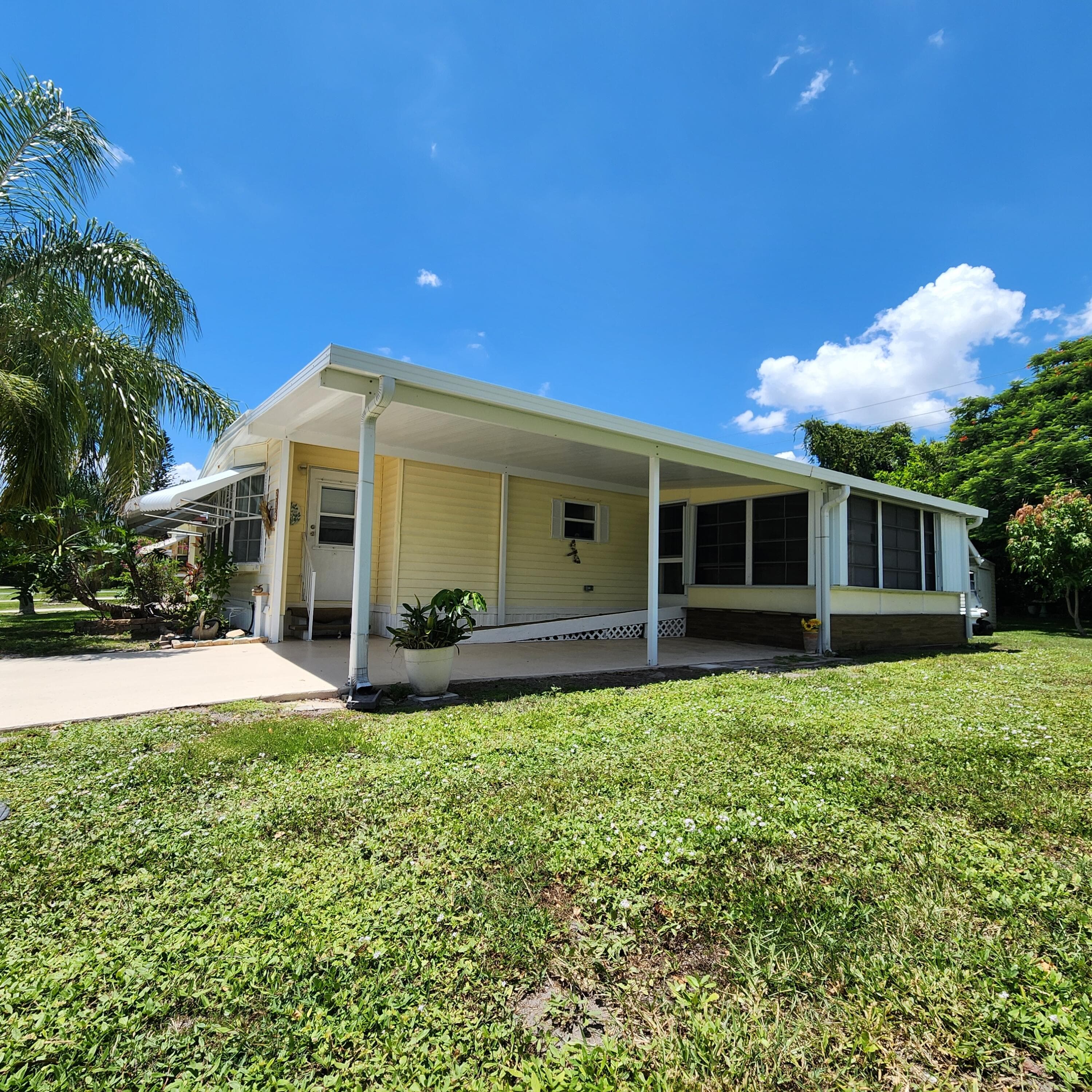 218 W Caribbean, Port St. Lucie, FL 34952 — photo 3 of 97