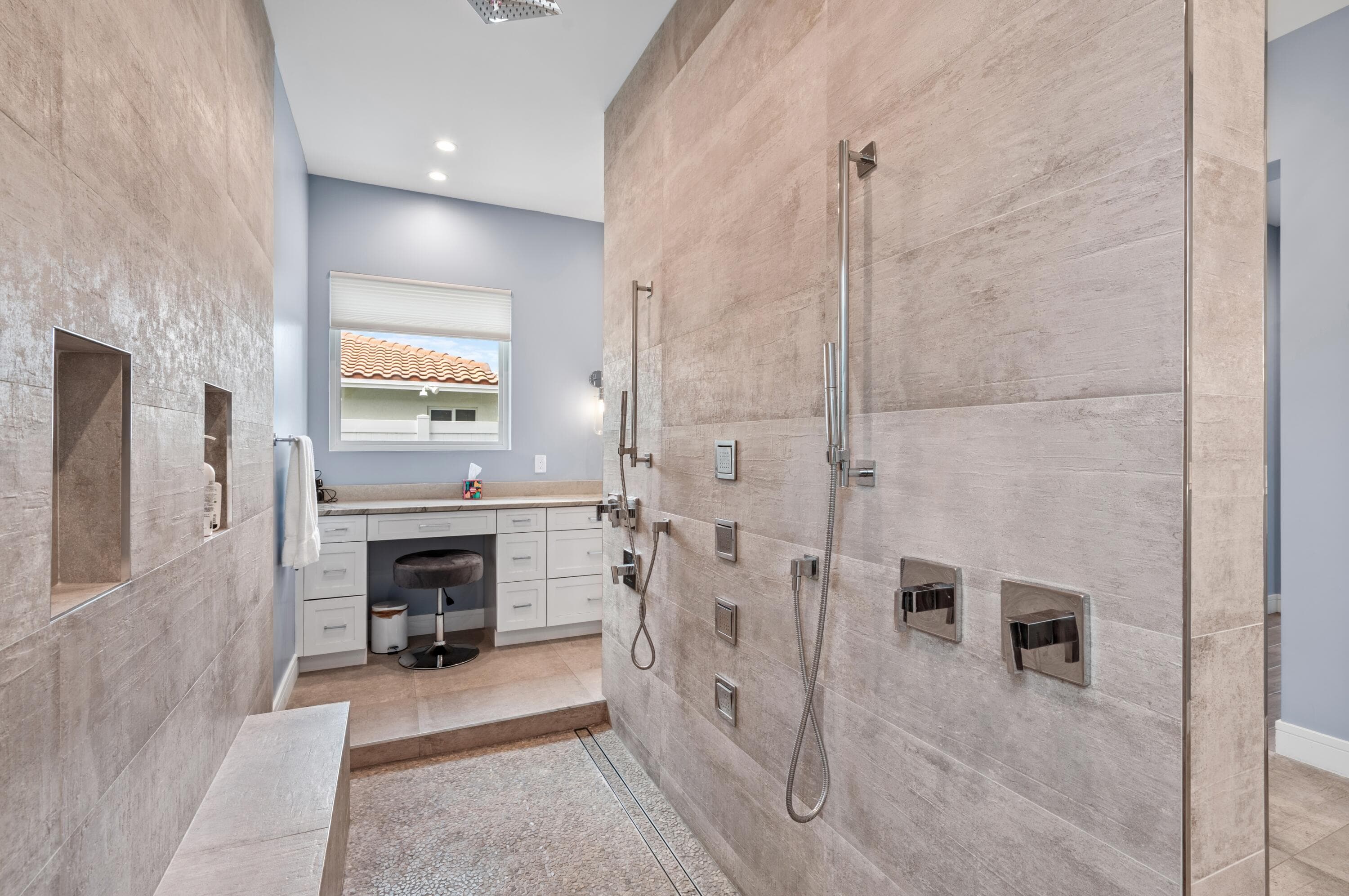 807 Dover Street, Boca Raton, FL 33487 — photo 14 of 47