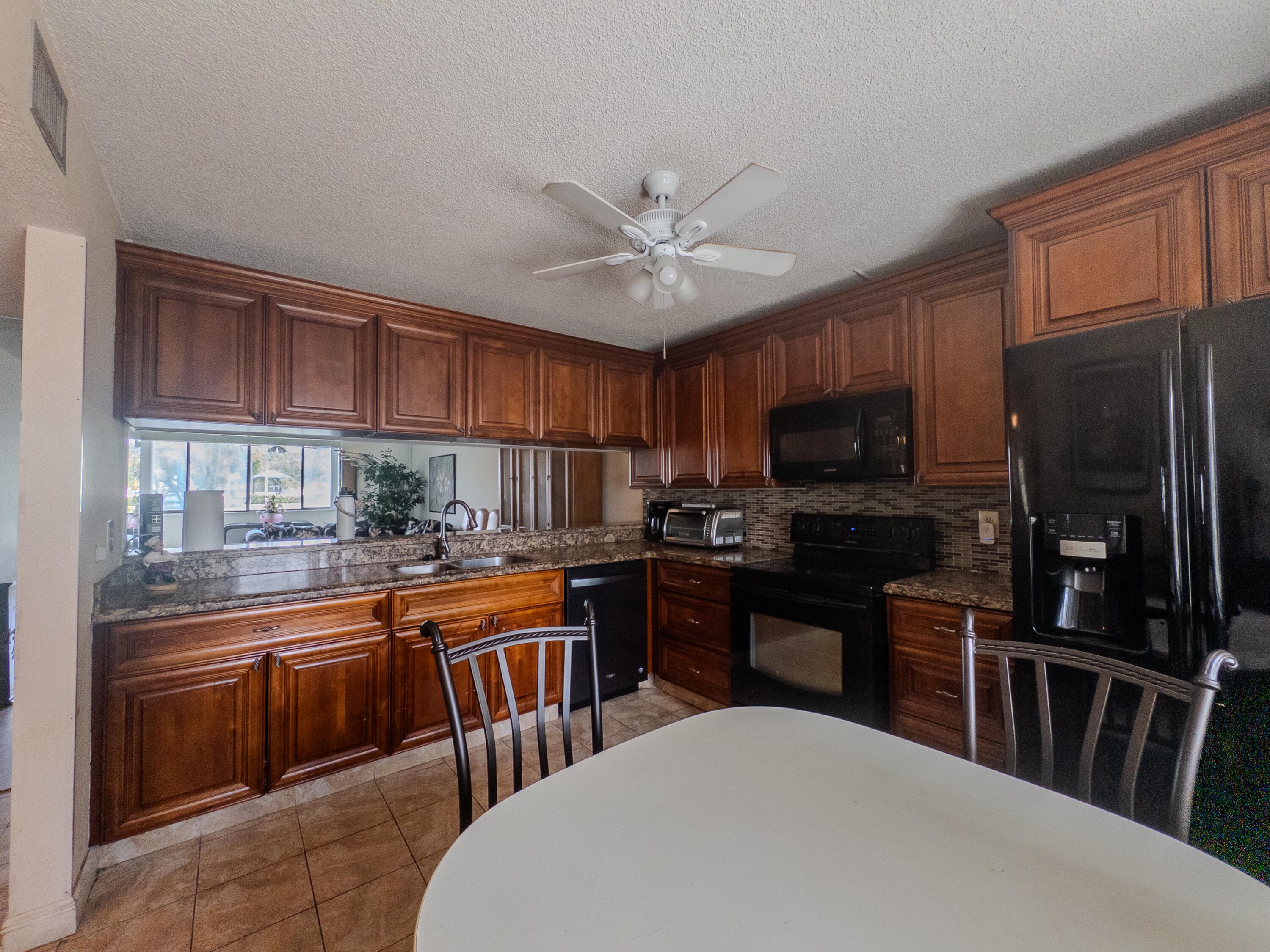 8030 Hampton Boulevard 106, North Lauderdale, FL 33068 — photo 2 of 14