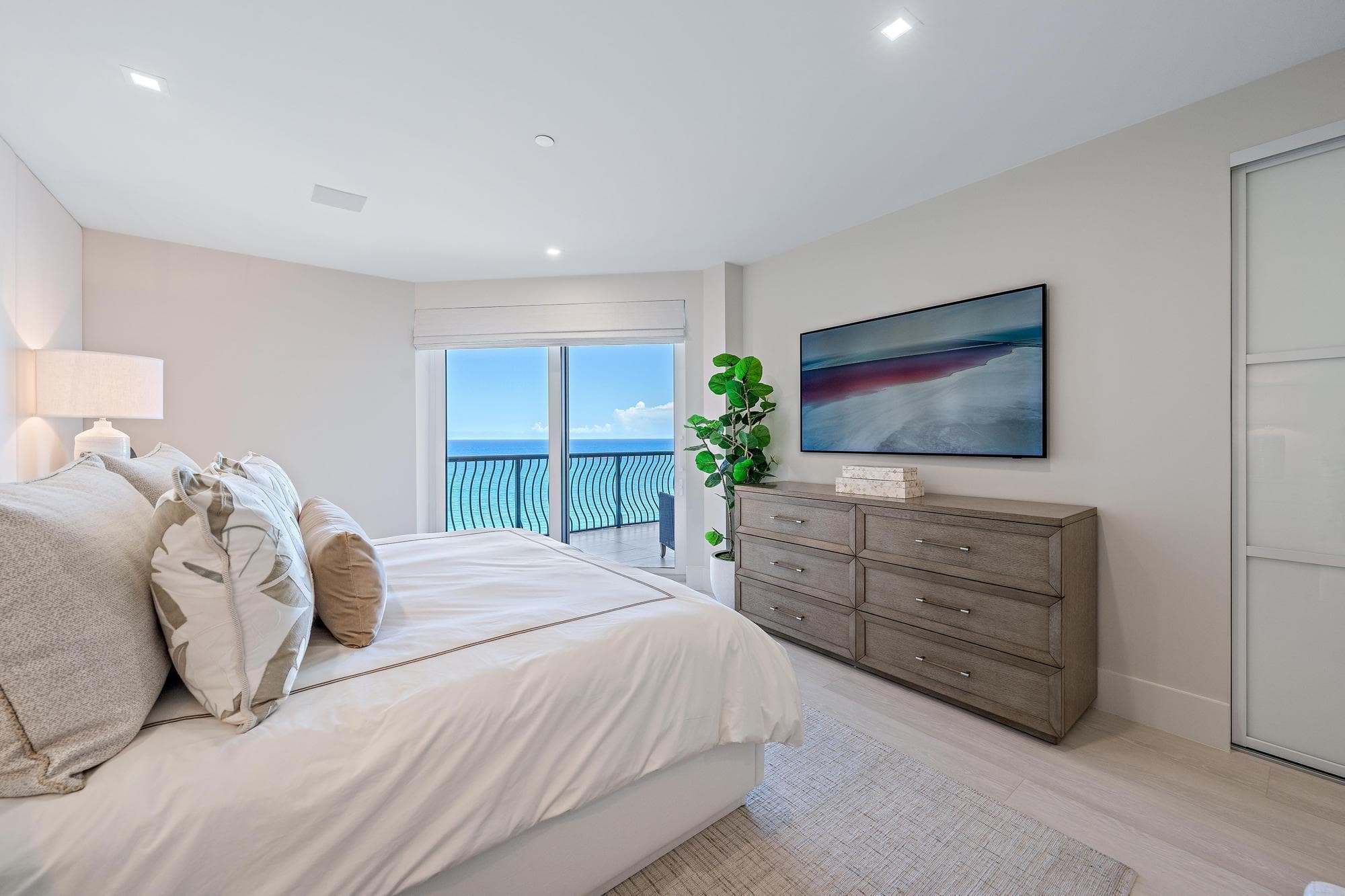 5150 N Ocean Drive 1903, Singer Island, FL 33404 — photo 13 of 41