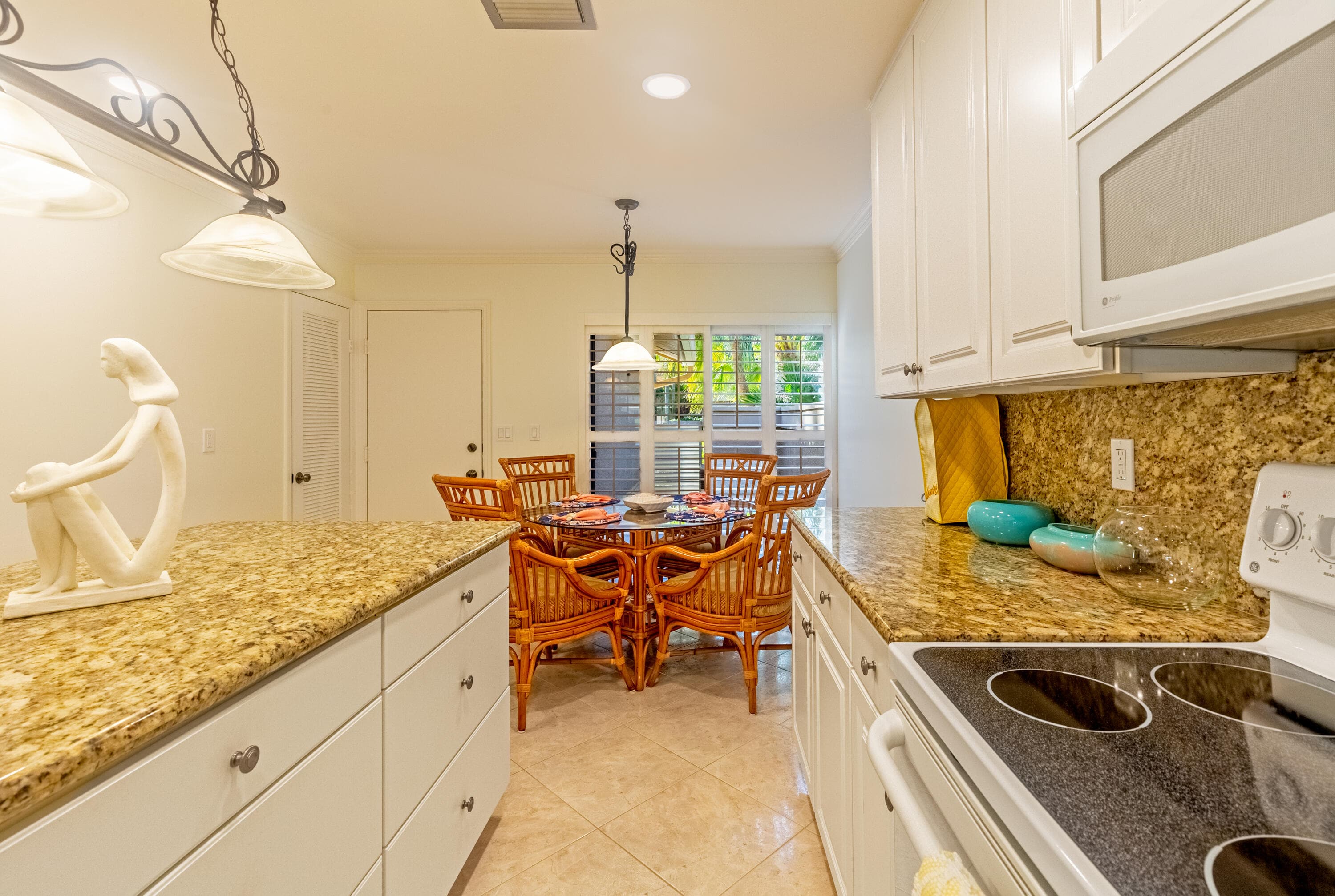 533 Prestwick Circle, Palm Beach Gardens, FL 33418 — photo 10 of 41