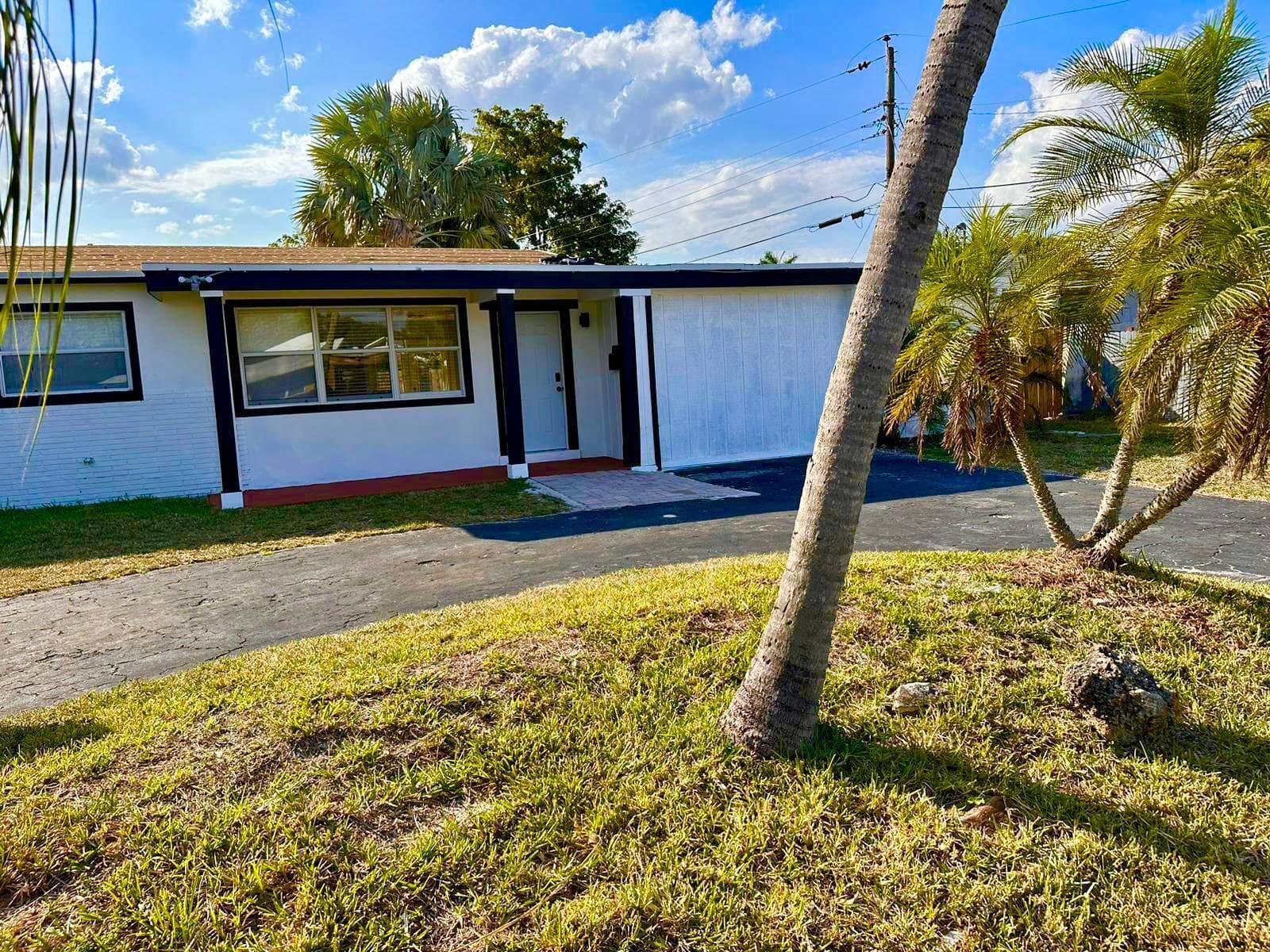 601 NW 38th Street, Deerfield Beach, FL 33064 — photo 3 of 53