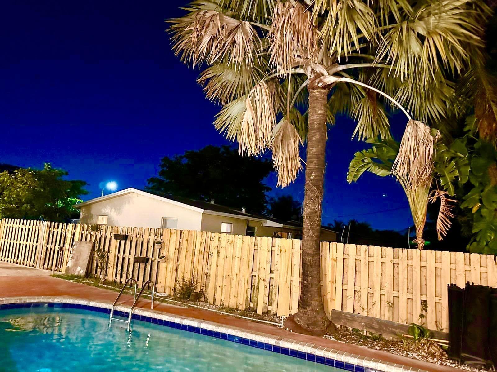 601 NW 38th Street, Deerfield Beach, FL 33064 — photo 39 of 53