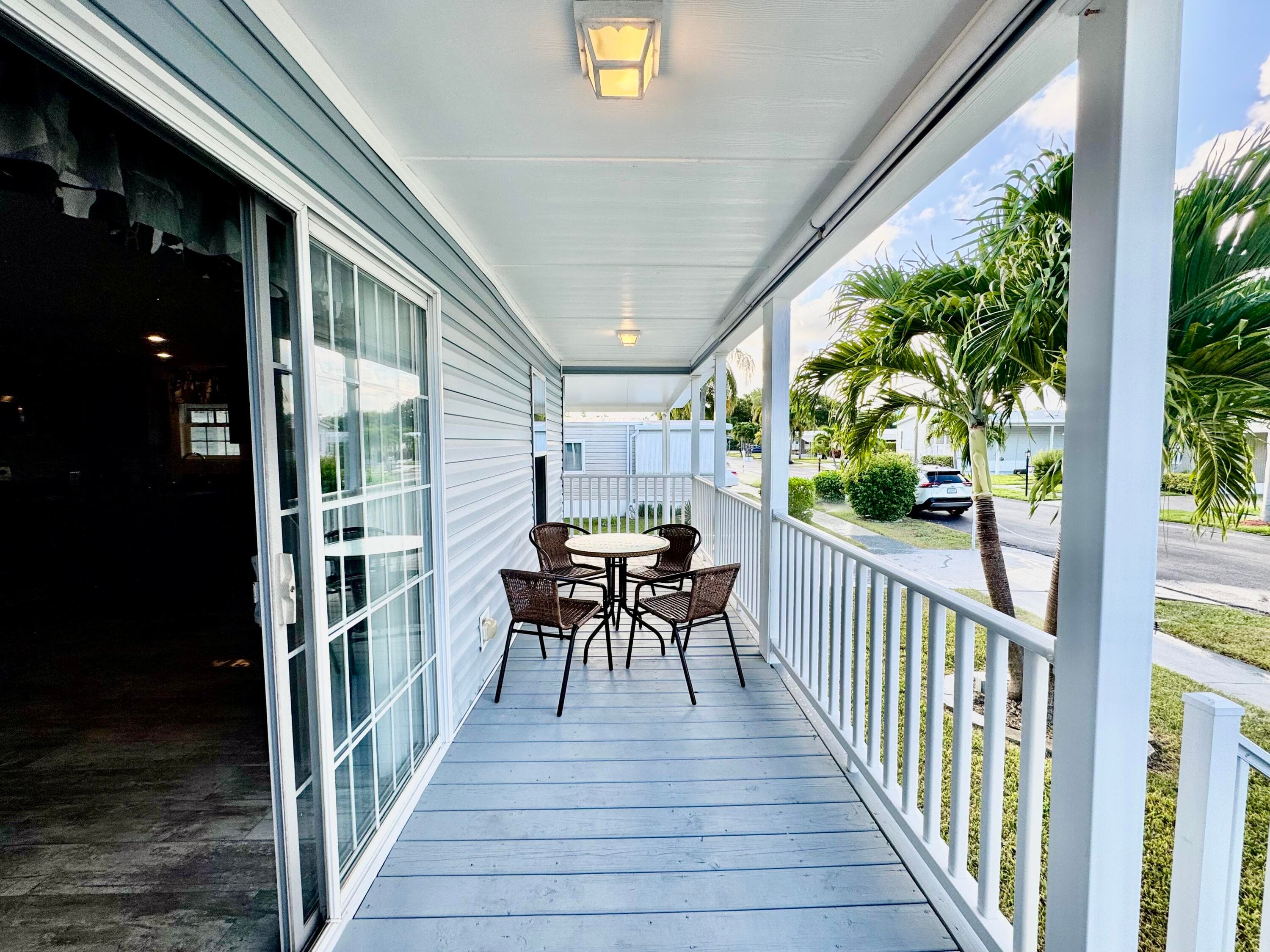 133 NW 53 Place, Deerfield Beach, FL 33064 — photo 5 of 36