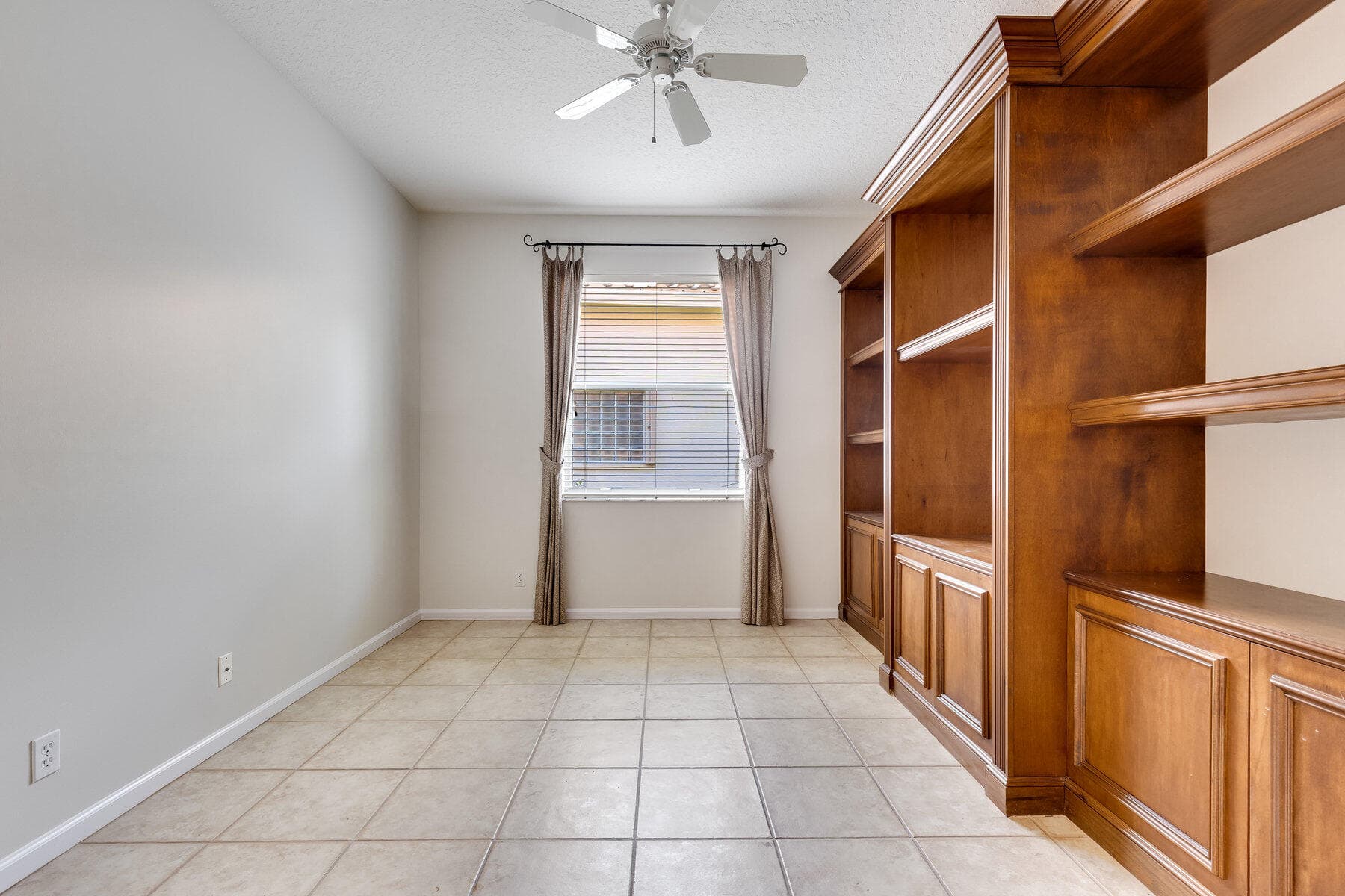 12908 Coral Lakes Drive, Boynton Beach, FL 33437 — photo 12 of 48