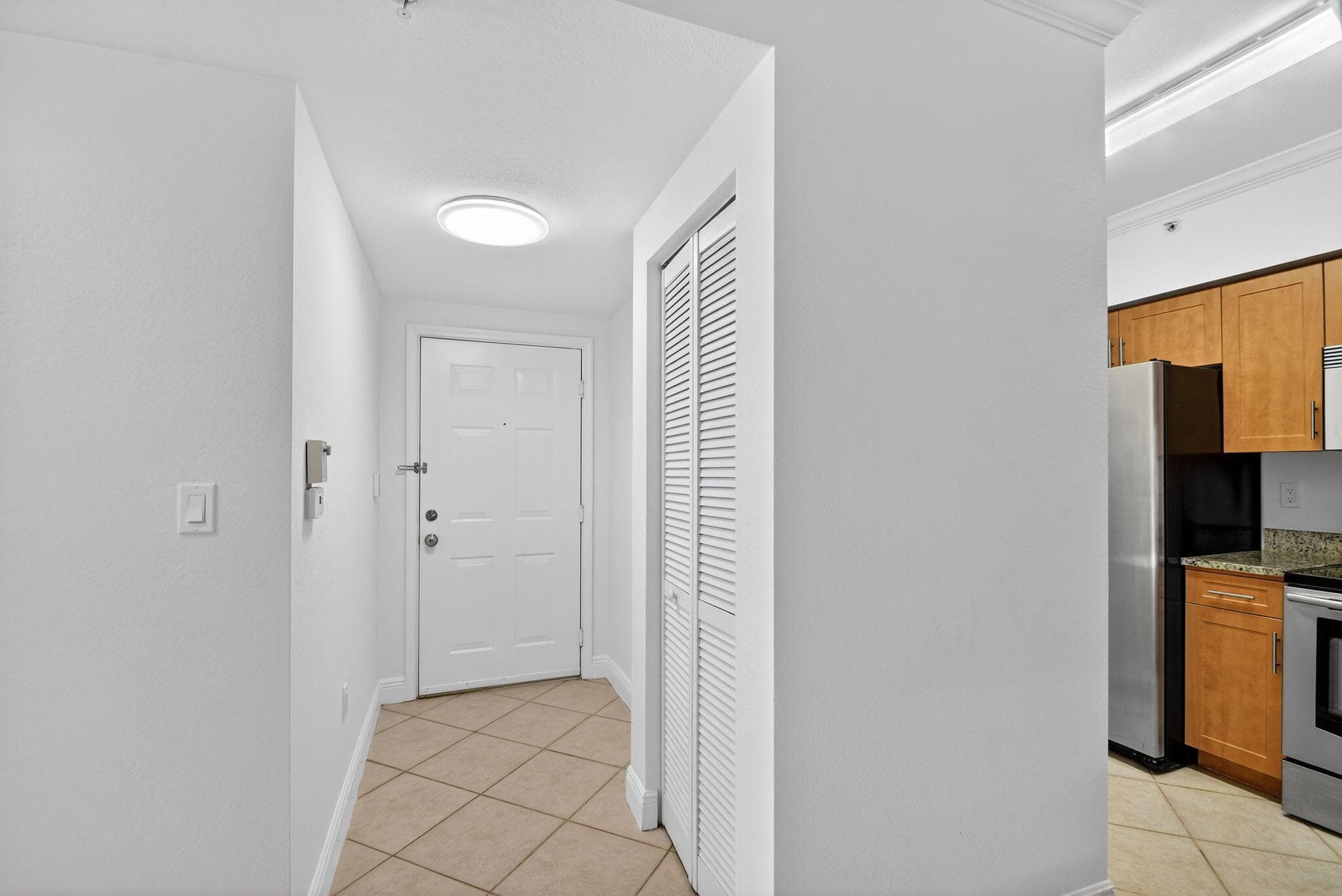 6511 Emerald Dunes Drive 304, West Palm Beach, FL 33411 — photo 7 of 75