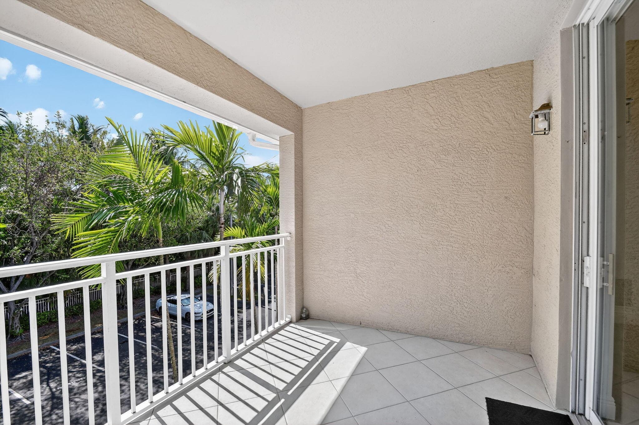 6511 Emerald Dunes Drive 304, West Palm Beach, FL 33411 — photo 24 of 75